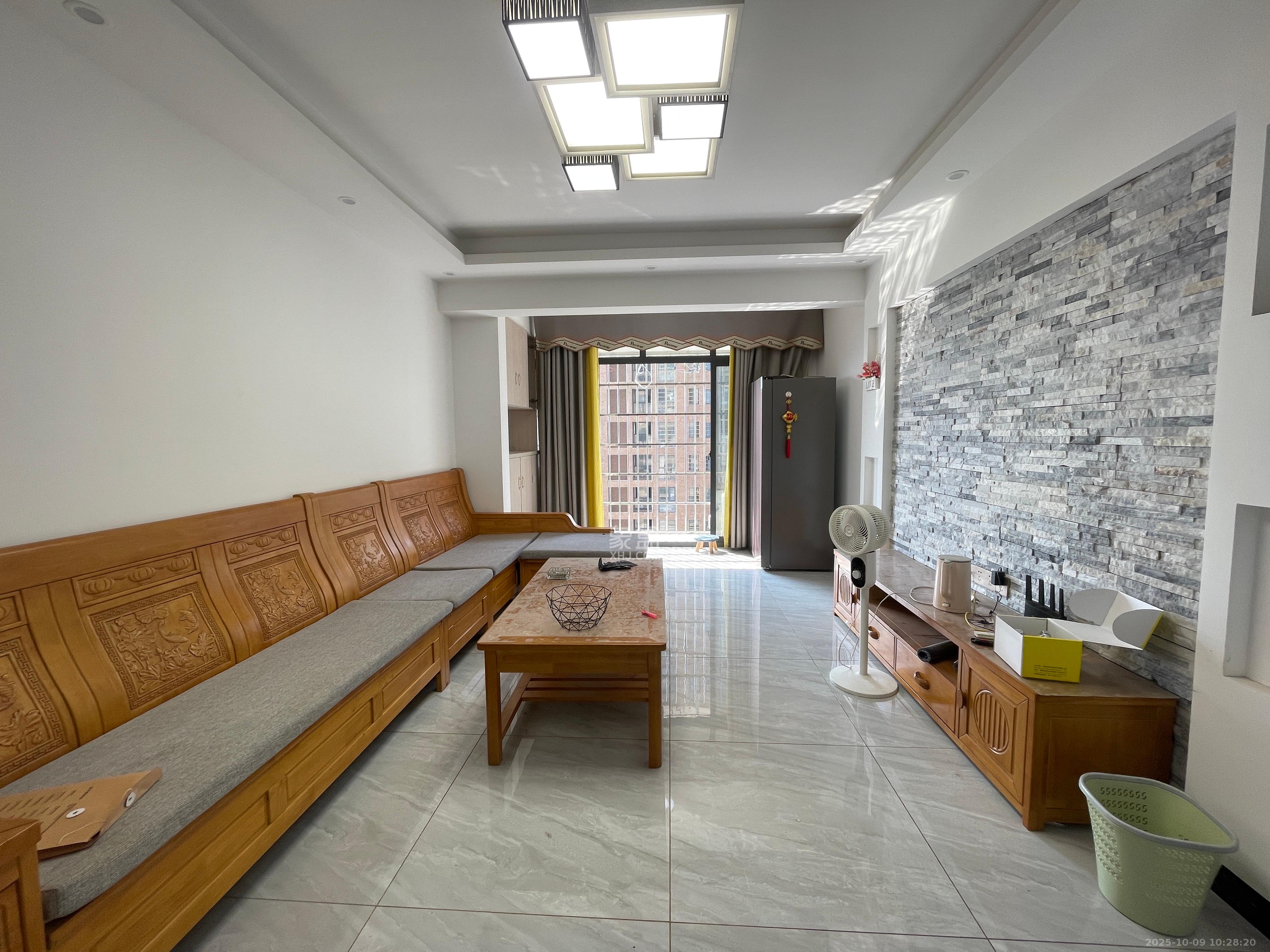 锦绣兰亭 3室1厅1卫 1800.0元/月 锦绣兰亭 3室1厅1卫 1800.0元/月室内图