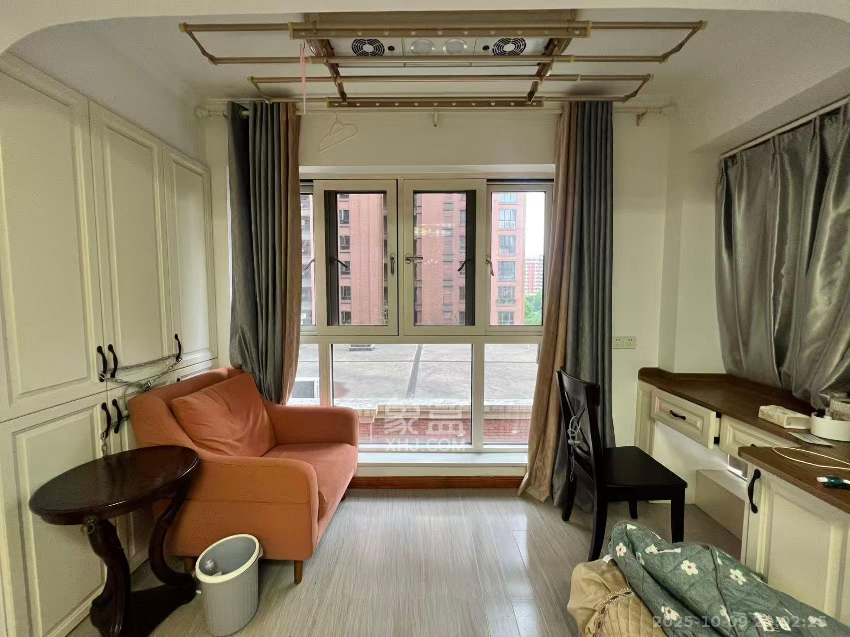 润屋美院 2室2厅1卫 2200.0元/月 润屋美院 2室2厅1卫 2200.0元/月室内图