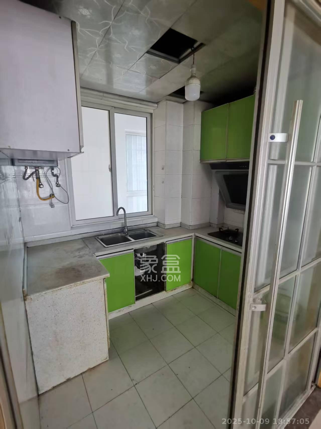 增辉凯旋帝景 3室2厅2卫 1900.0元/月 增辉凯旋帝景 3室2厅2卫 1900.0元/月室内图