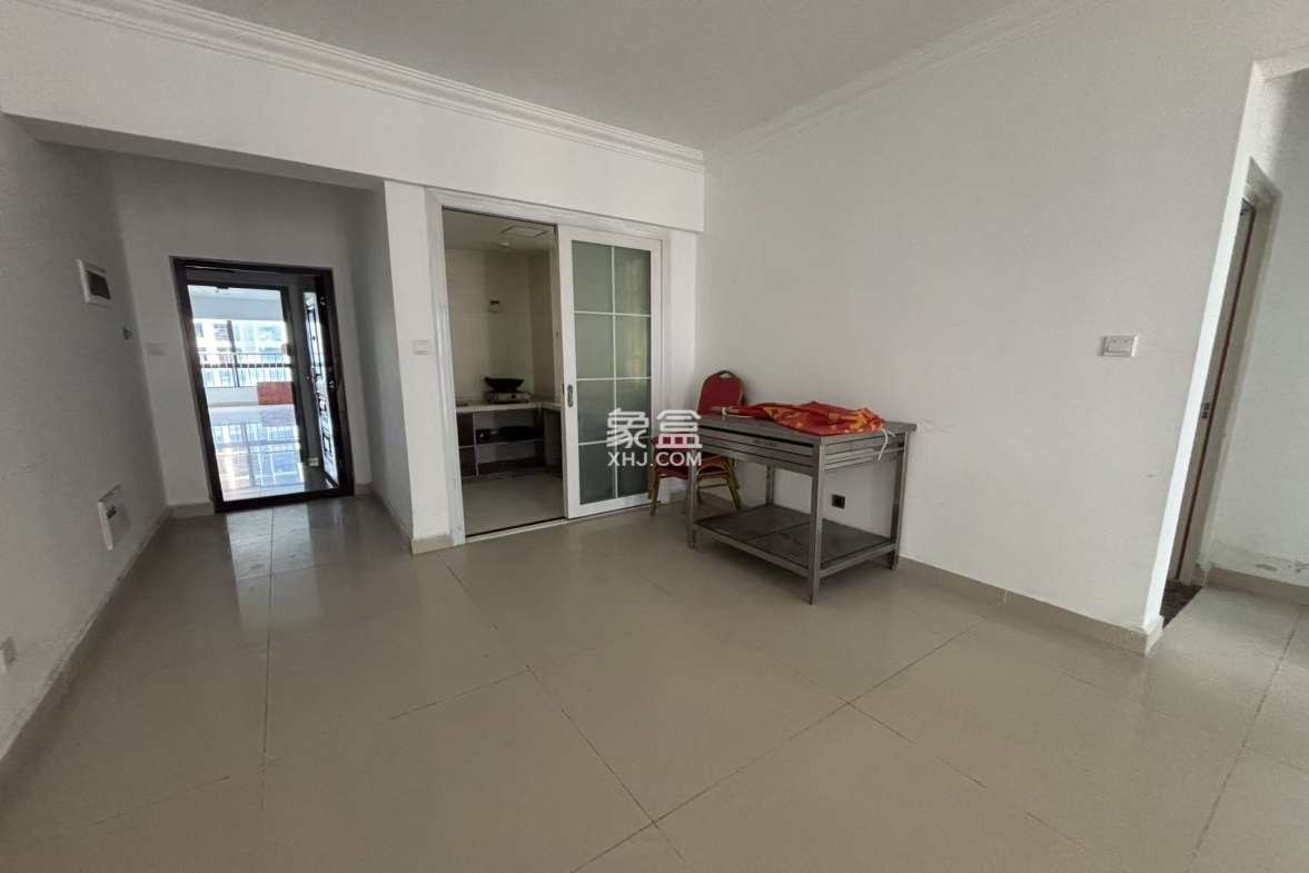 新海小区 2室2厅1卫 1500.0元/月 新海小区 2室2厅1卫 1500.0元/月室内图