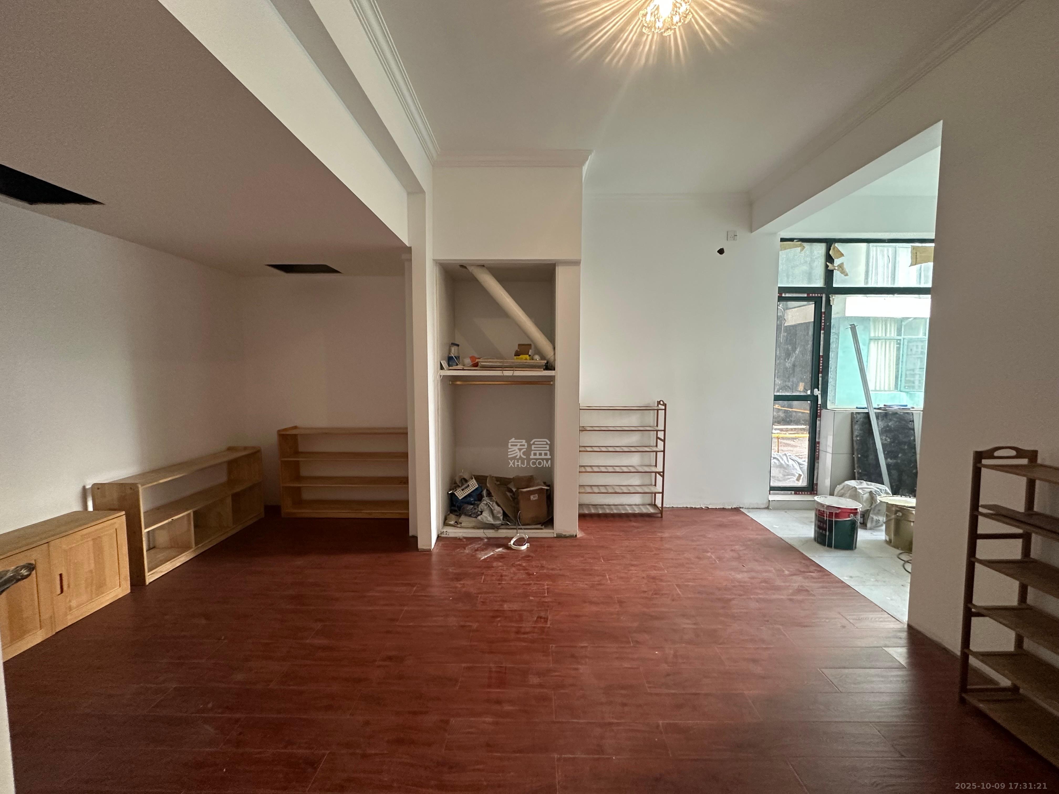 华盛新外滩 4室2厅2卫 3800.0元/月 华盛新外滩 4室2厅2卫 3800.0元/月室内图