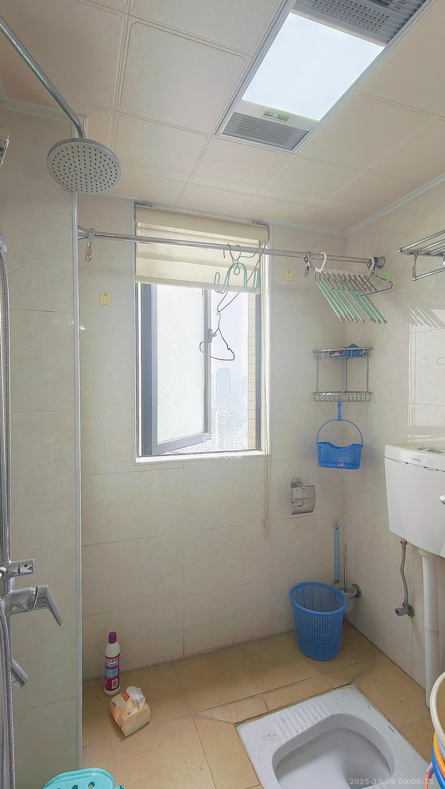 胜家雅苑  3室2厅1卫    3300.0元/月室内图