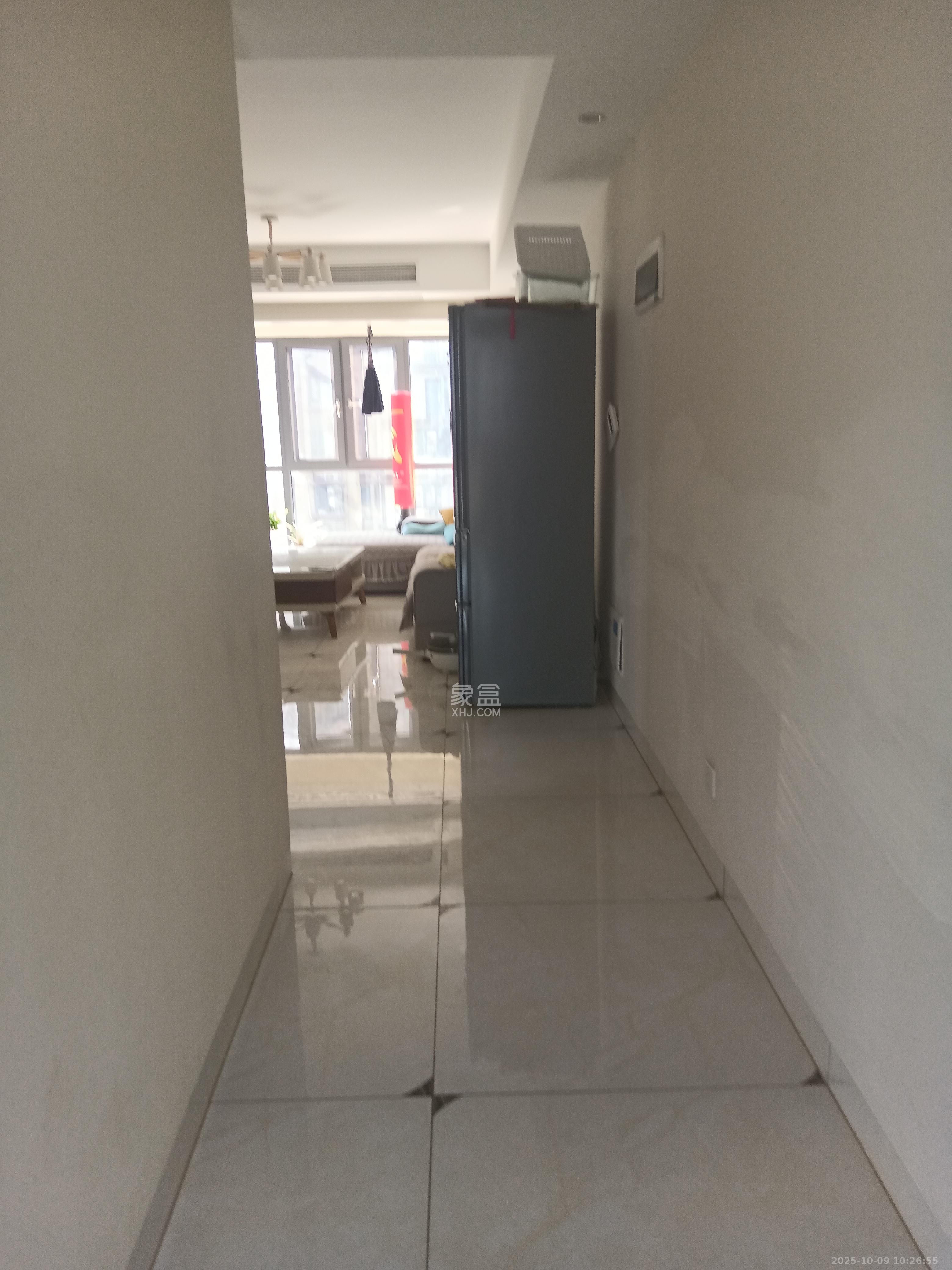 轻盐阳光CEO(轻盐雅苑)(轻奢时代)  3室1厅2卫    2200.0元/月 轻盐阳光CEO(轻盐雅苑)(轻奢时代)  3室1厅2卫    2200.0元/月室内图