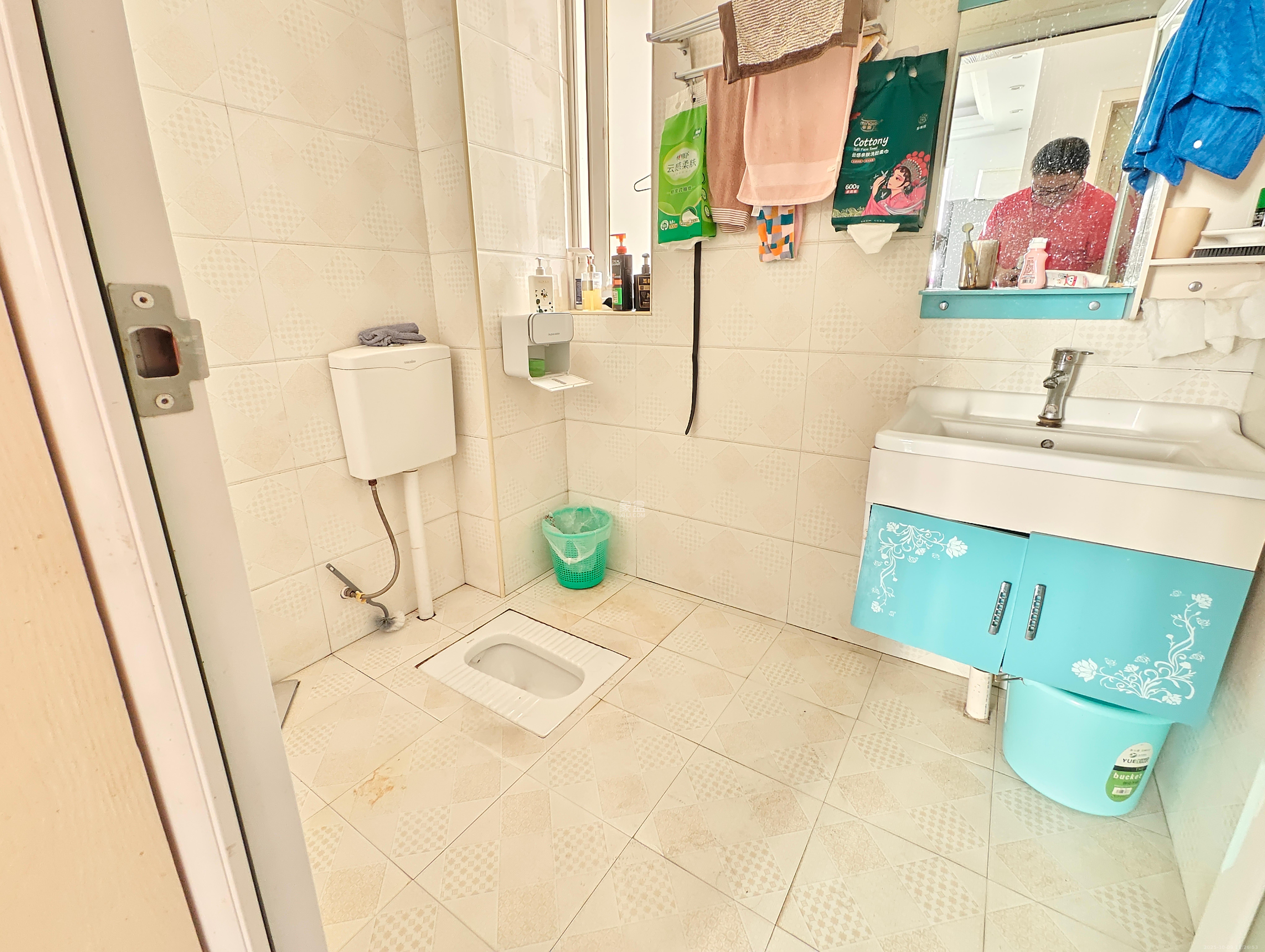 万国城(当代满庭春MOMA)三期 3室2厅2卫 2500.0元/月 万国城(当代满庭春MOMA)三期 3室2厅2卫 2500.0元/月室内图