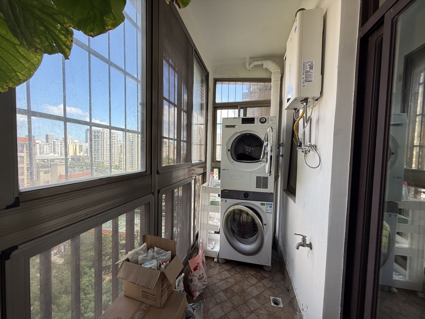 鑫生棕榈泉国际公馆  4室2厅2卫    198.0万室内图