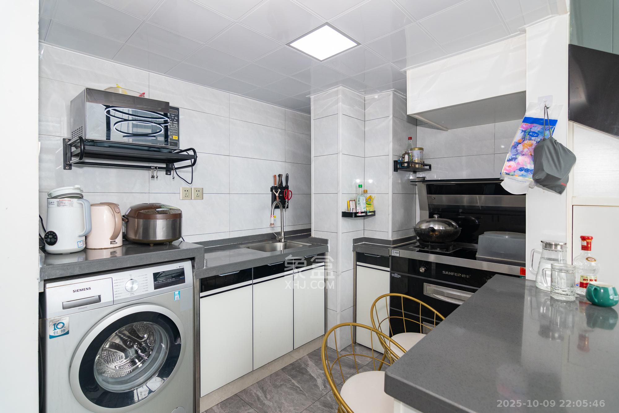 开利星空城市公馆  1室1厅1卫    38.0万厨房