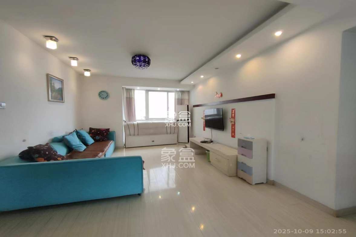 筑梦园  3室2厅2卫    2000.0元/月 筑梦园  3室2厅2卫    2000.0元/月室内图