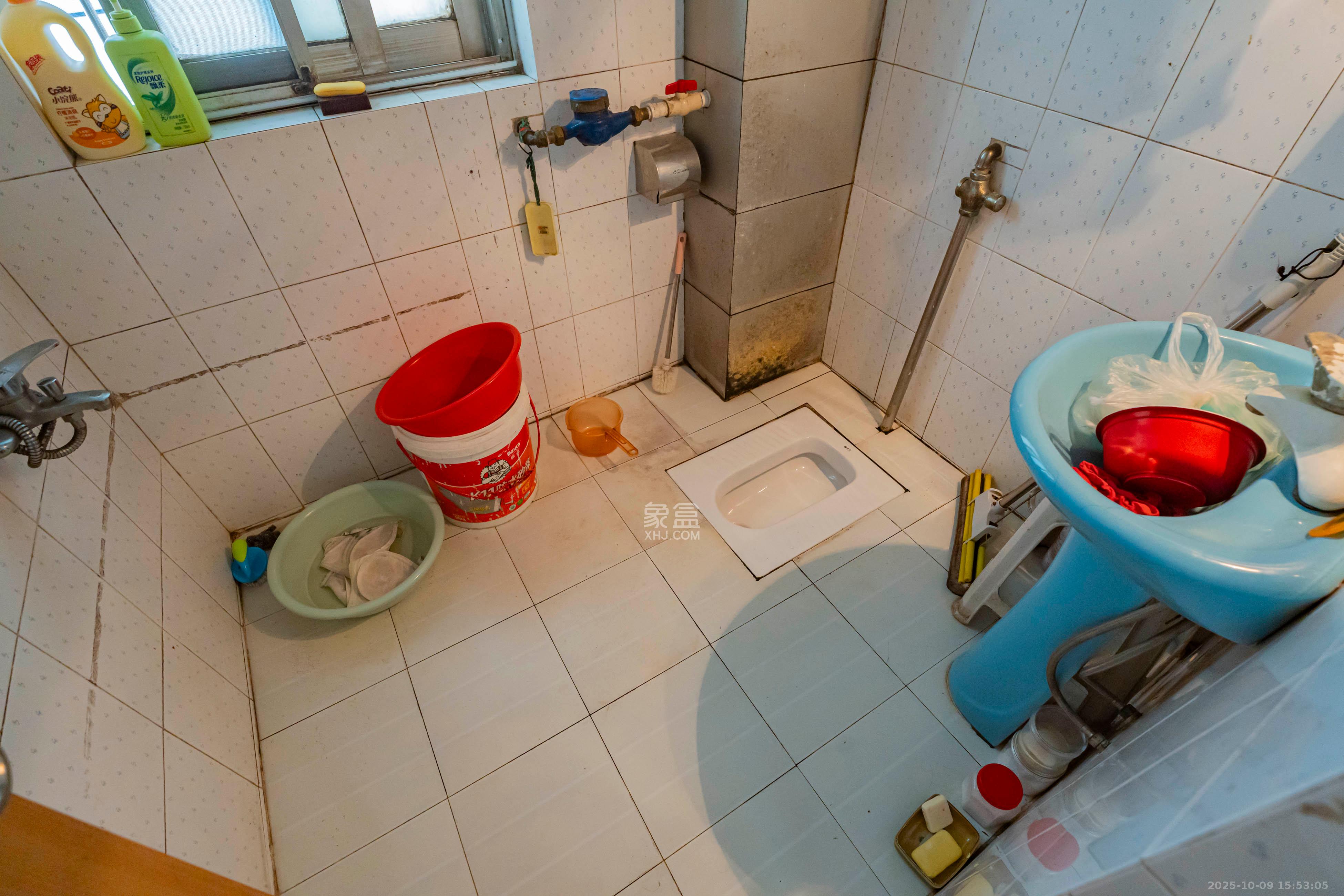 金帆小区  2室2厅1卫    45.0万 金帆小区  2室2厅1卫    45.0万卫生间