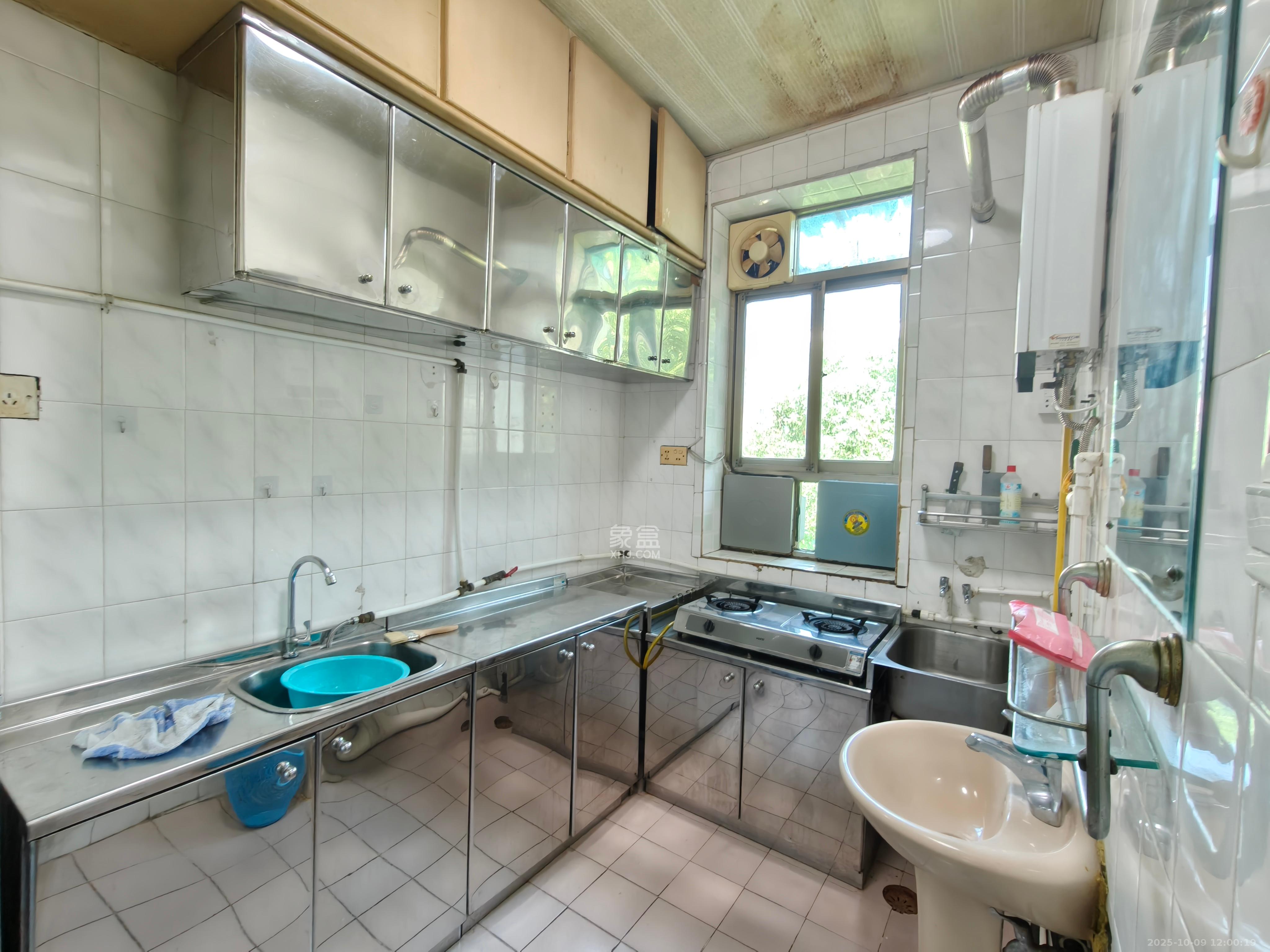 湖橡宿舍/湖橡小区 2室1厅1卫 1500.0元/月 湖橡宿舍/湖橡小区 2室1厅1卫 1500.0元/月室内图