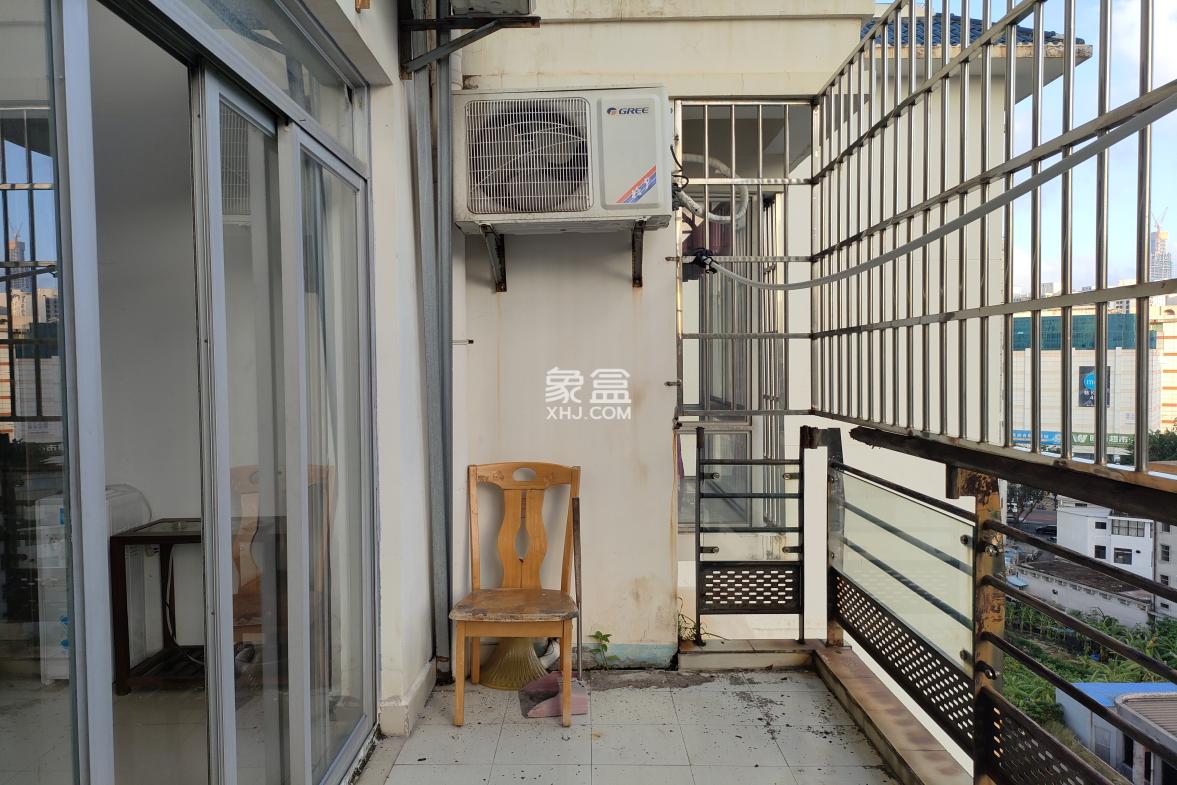 汇锦名城 5室2厅2卫 4800.0元/月 汇锦名城 5室2厅2卫 4800.0元/月室内图