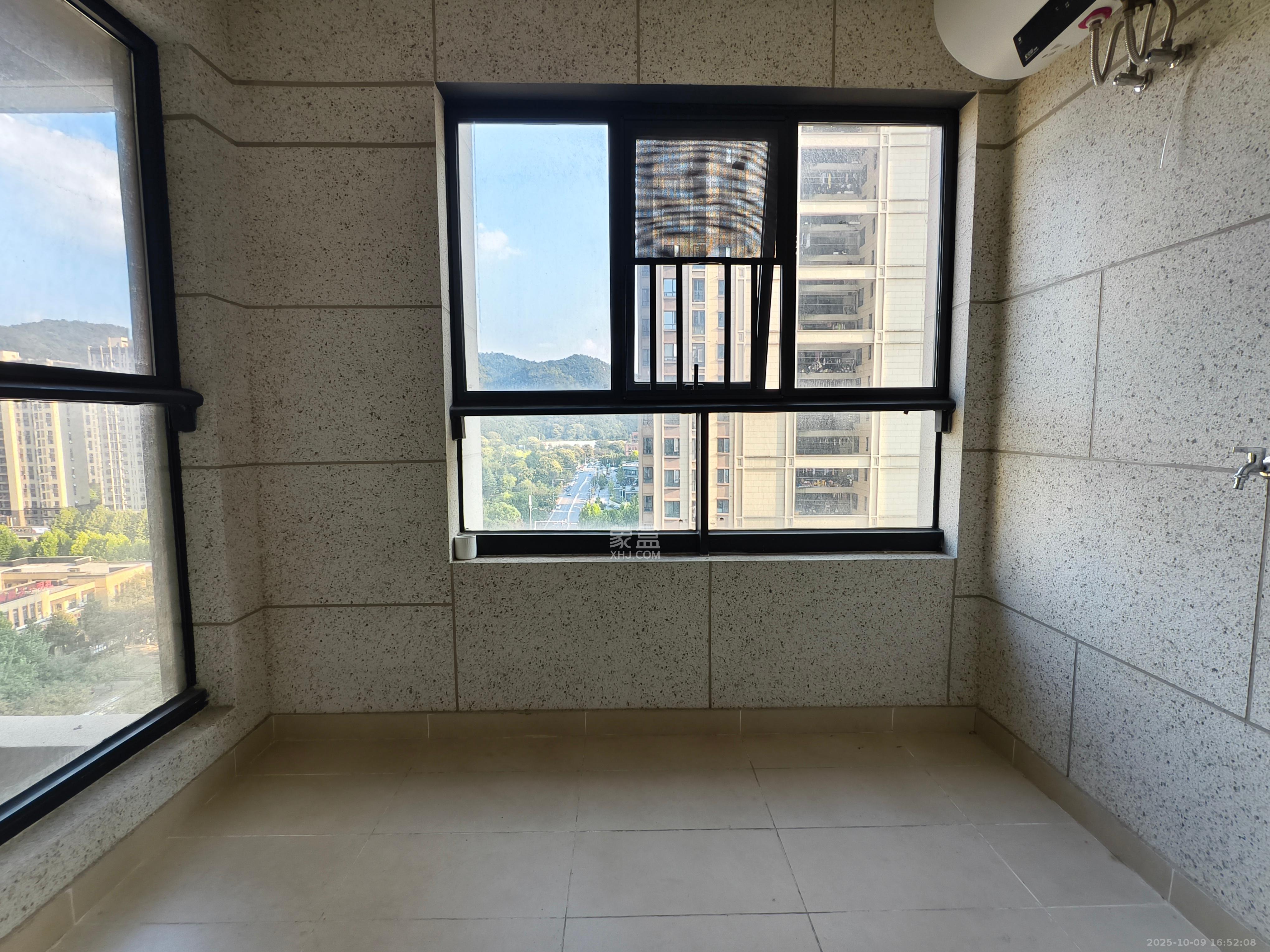 中海梅溪湖壹号 1室1厅1卫 2000.0元/月 中海梅溪湖壹号 1室1厅1卫 2000.0元/月室内图