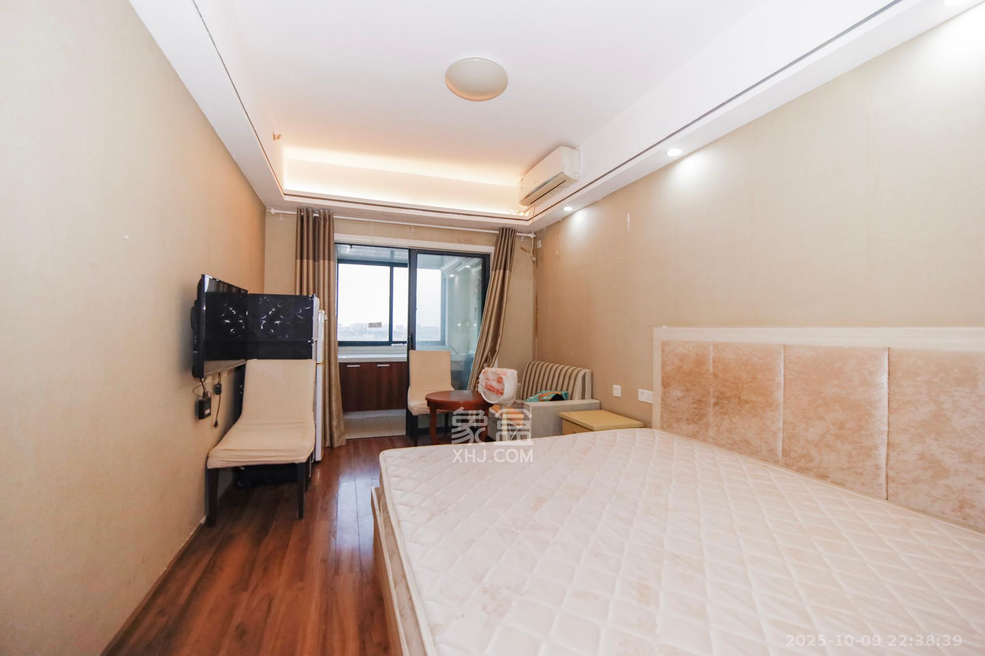 中建木莲工社  1室1厅1卫    22.0万