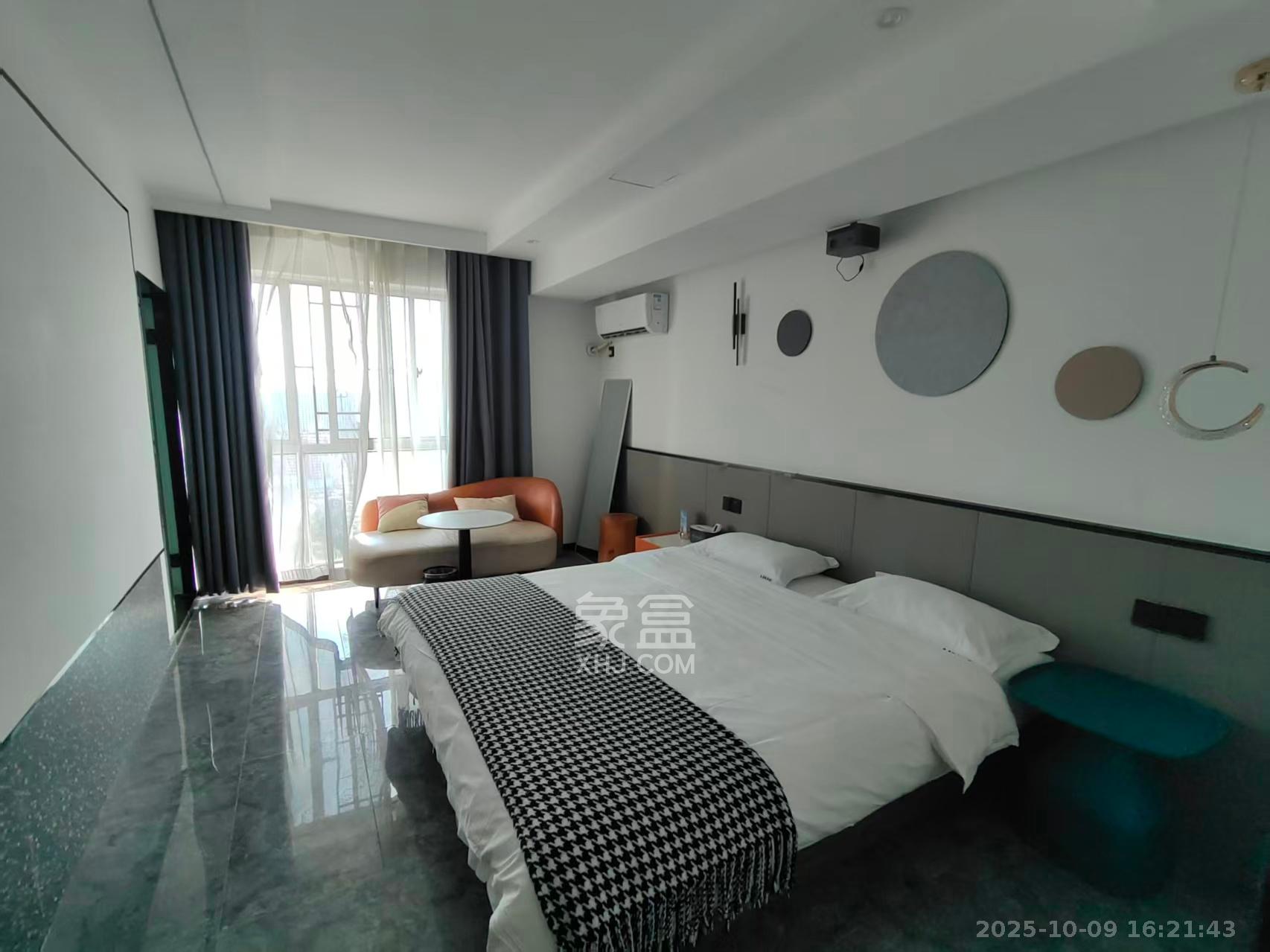 君临国际 5室1厅5卫 6200.0元/月 君临国际 5室1厅5卫 6200.0元/月室内图