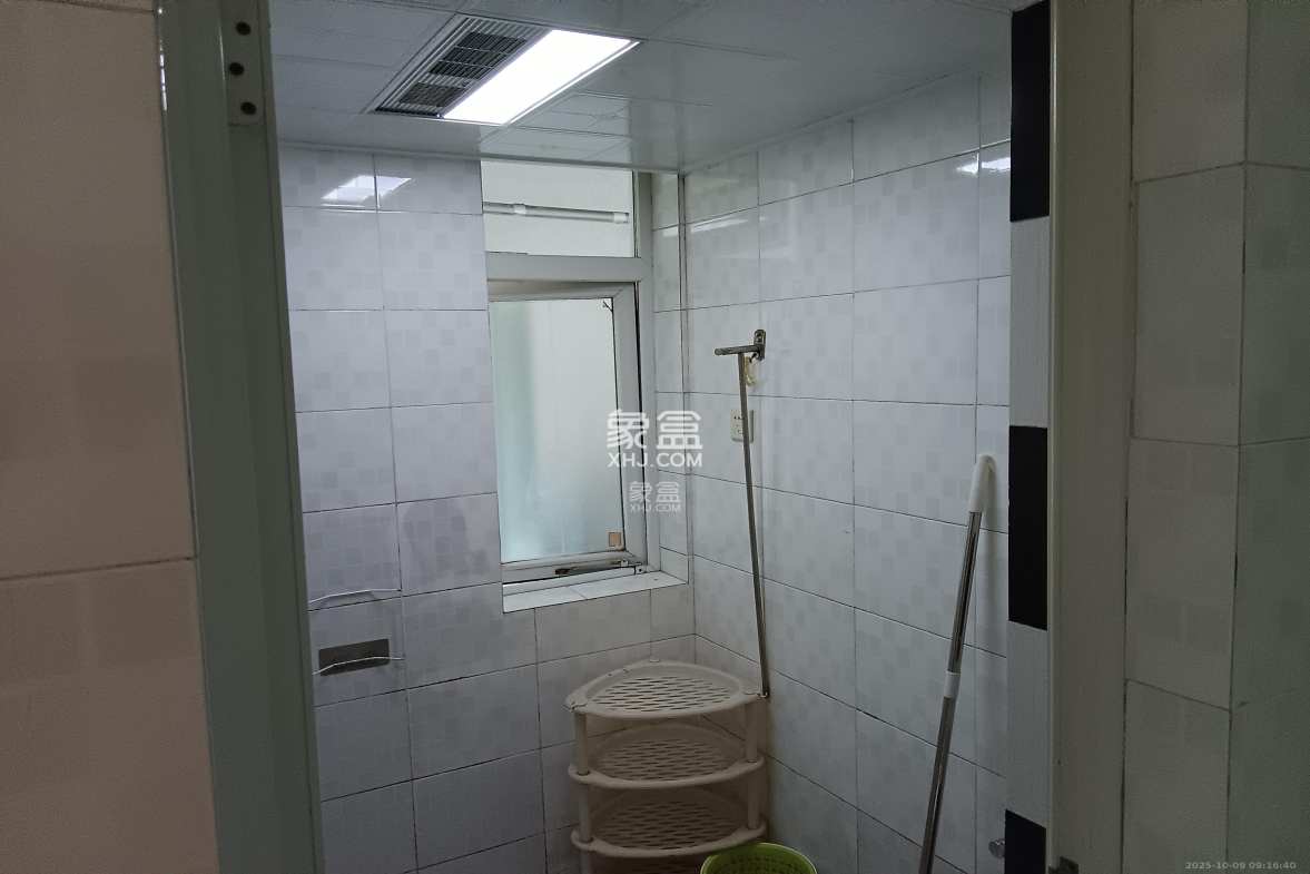 申奥美域 3室1厅1卫 2000.0元/月 申奥美域 3室1厅1卫 2000.0元/月室内图