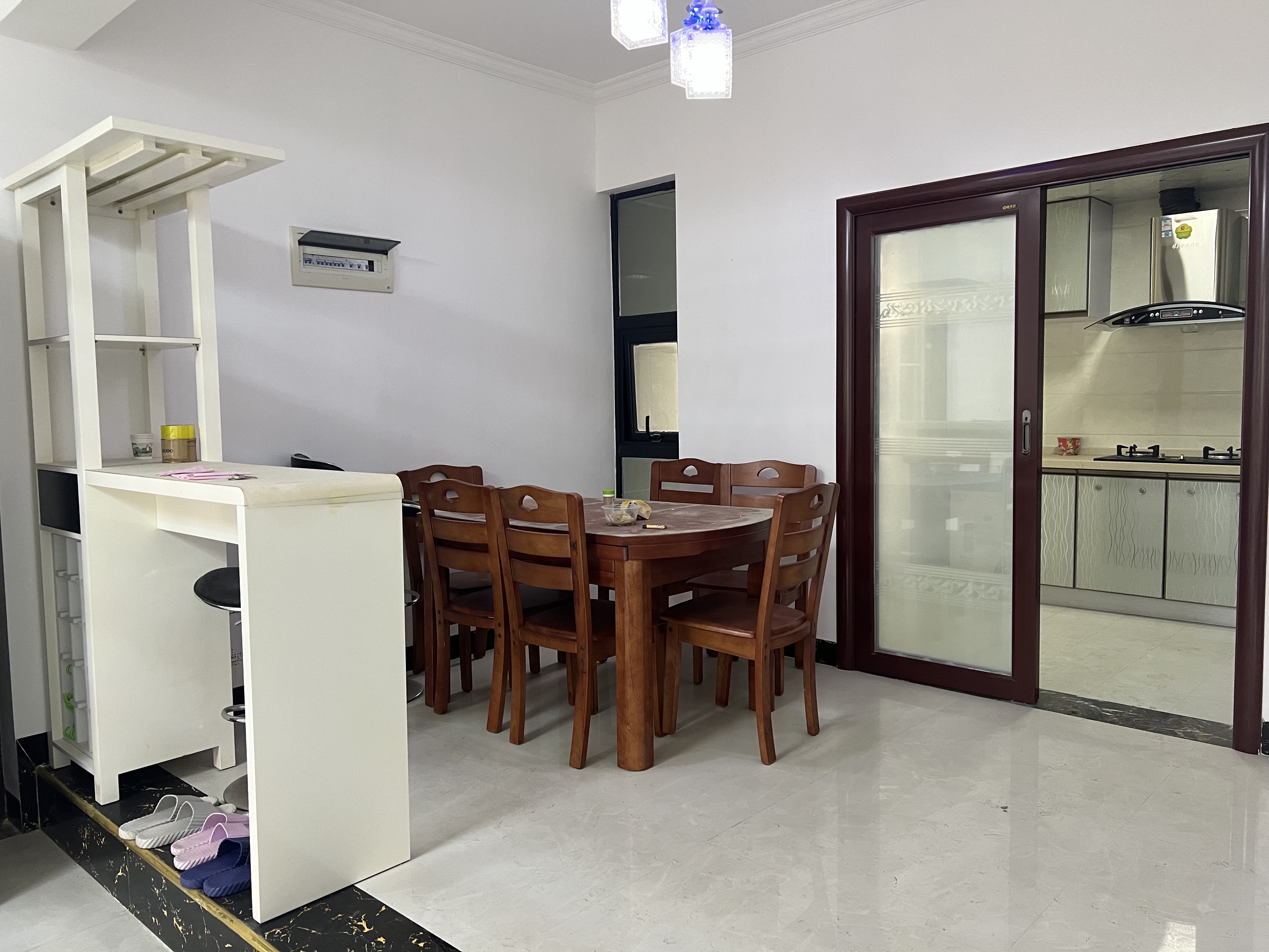 翡翠水城(住宅) 3室2厅1卫 3700.0元/月 翡翠水城(住宅) 3室2厅1卫 3700.0元/月室内图