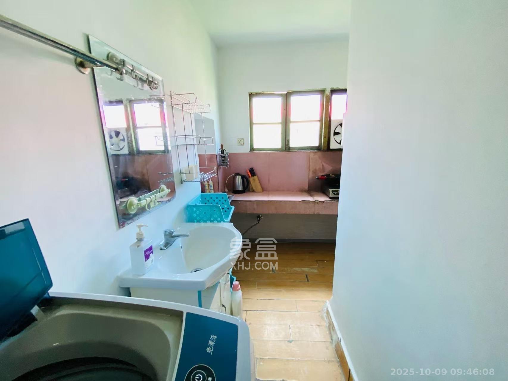 东瓜山一村 1室0厅0卫 1000.0元/月 东瓜山一村 1室0厅0卫 1000.0元/月室内图