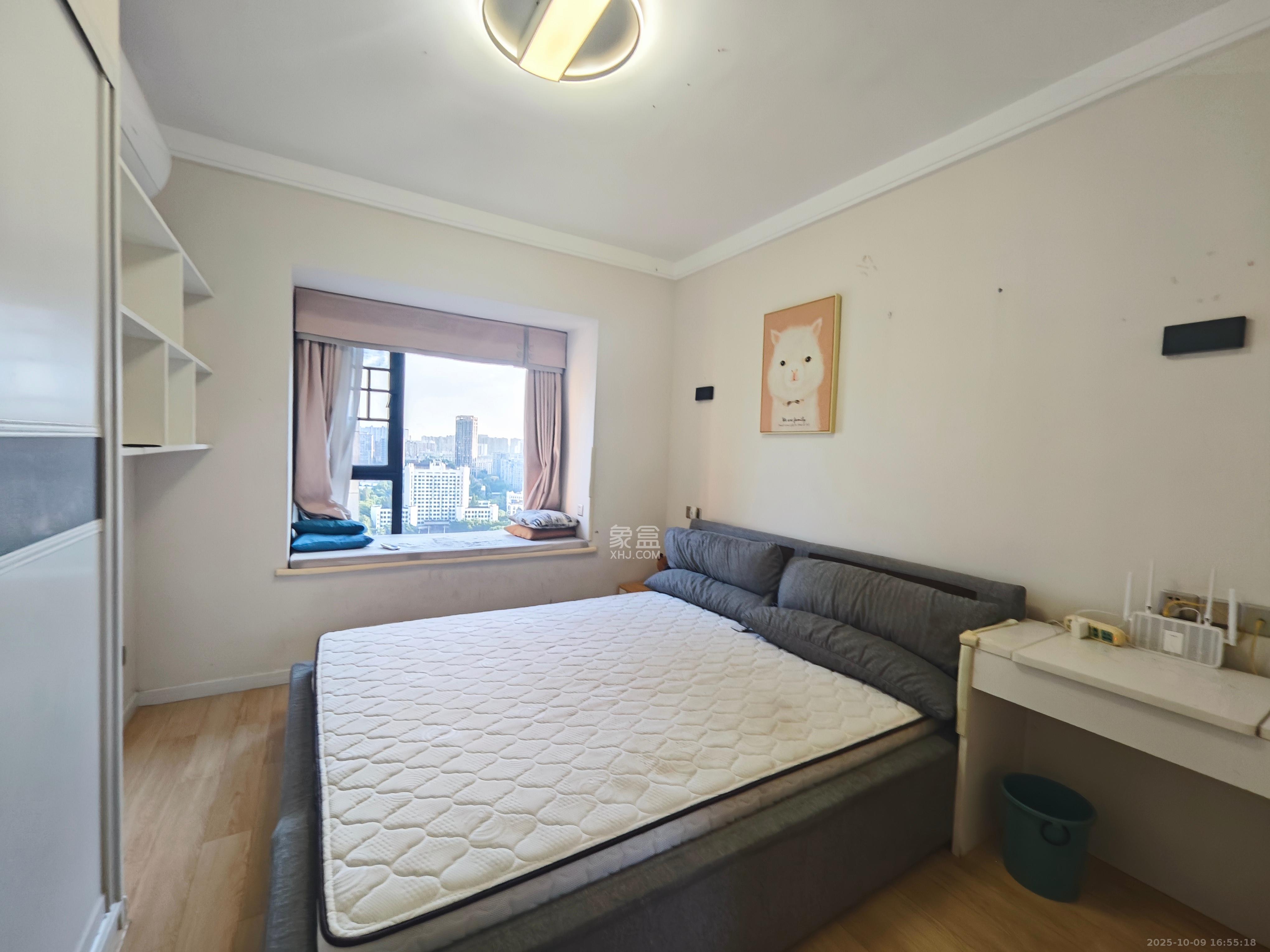 天鸿天府(天鸿中央大院) 3室2厅2卫 2900.0元/月 天鸿天府(天鸿中央大院) 3室2厅2卫 2900.0元/月室内图