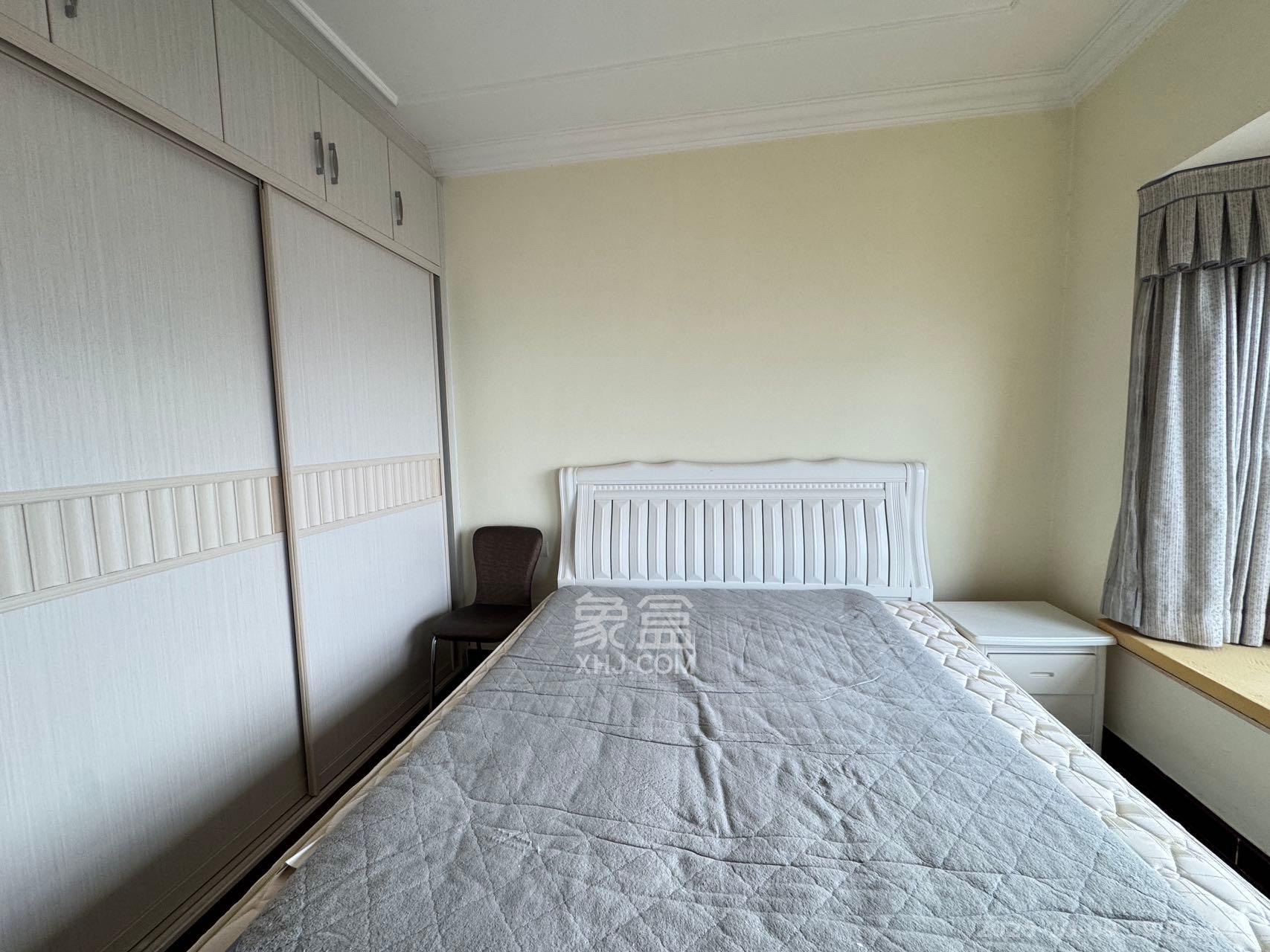 恒大雅苑 2室2厅1卫 2300.0元/月 恒大雅苑 2室2厅1卫 2300.0元/月室内图