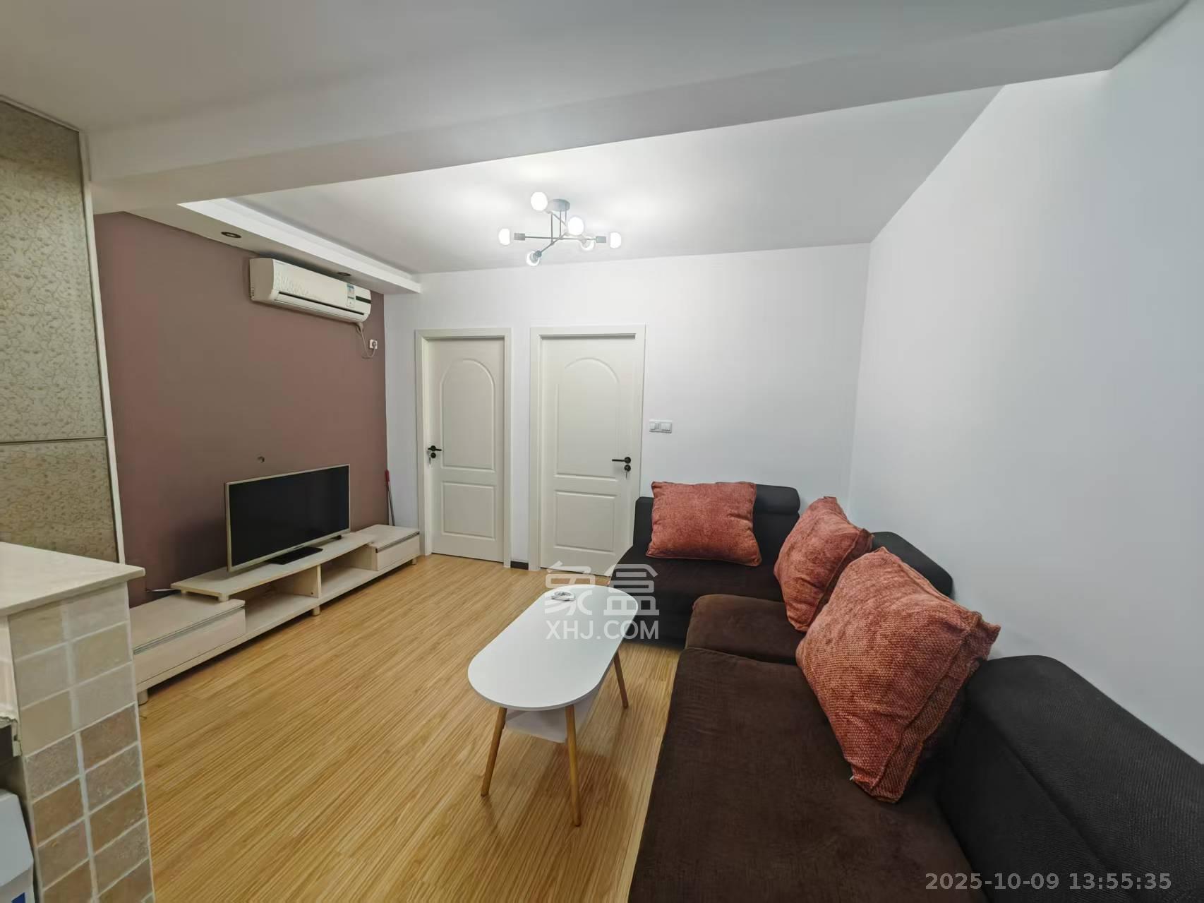 铂宫  2室1厅1卫    3000.0元/月室内图