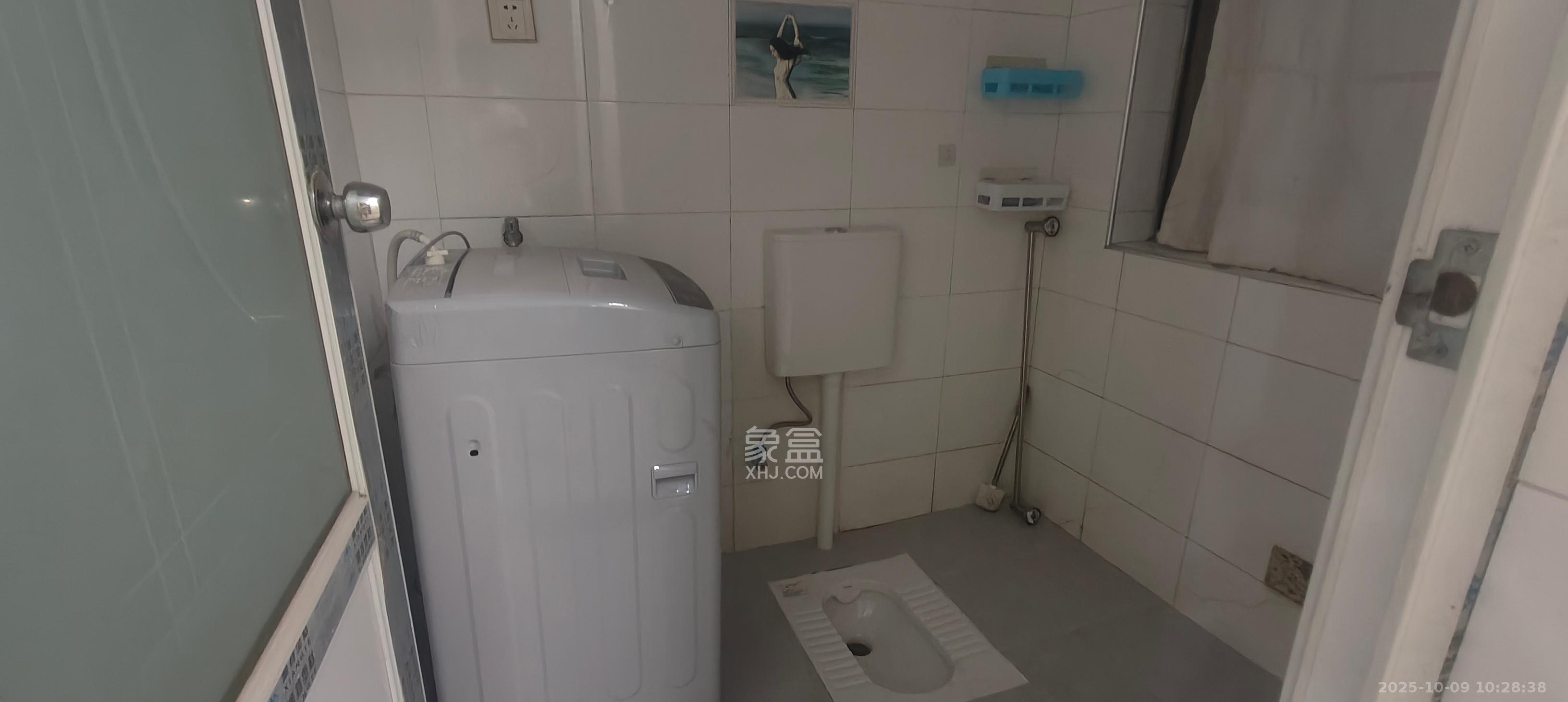 九峰安置小区  2室2厅1卫    1300.0元/月室内图
