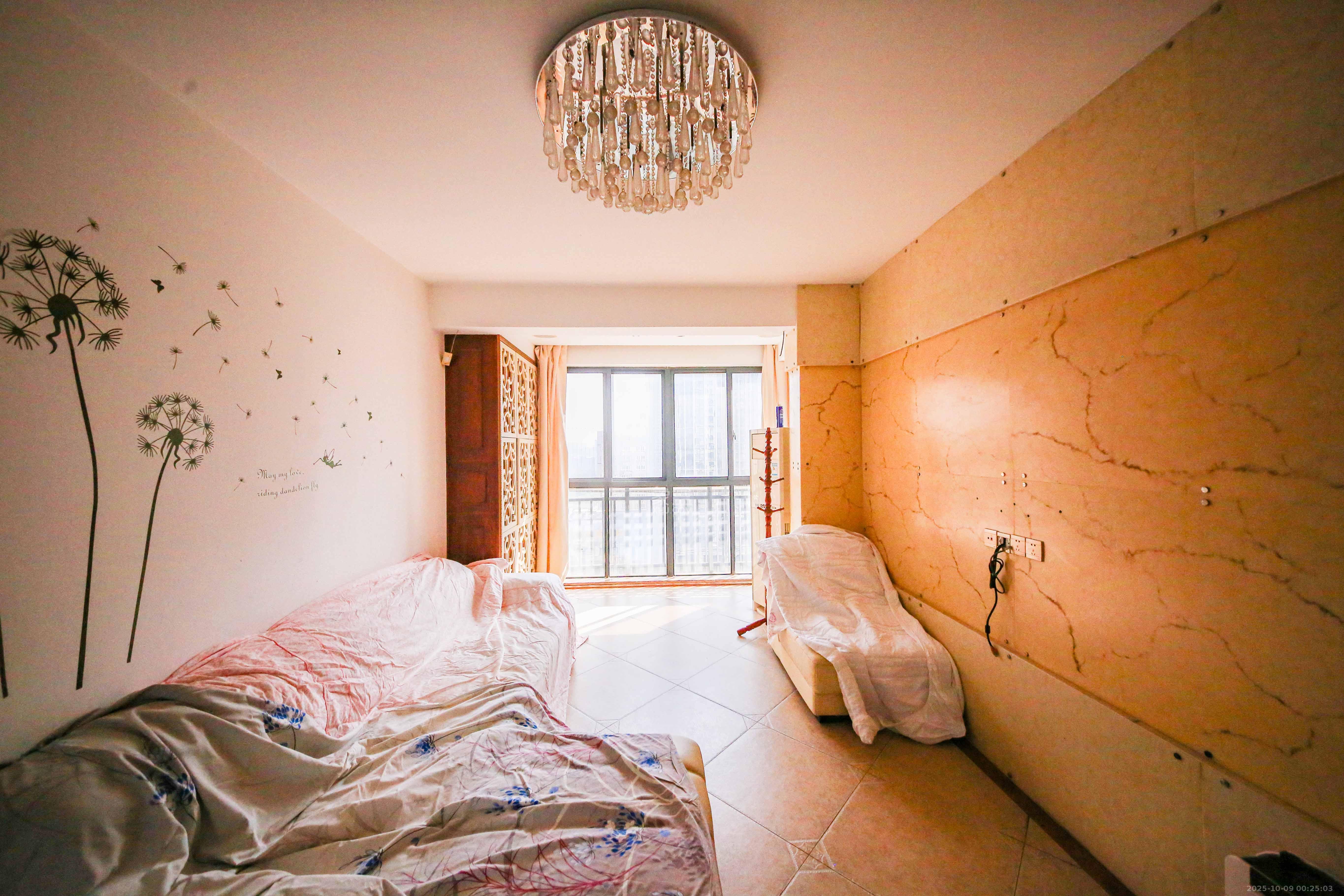 青园 3室2厅1卫 91.8万 青园 3室2厅1卫 91.8万客厅