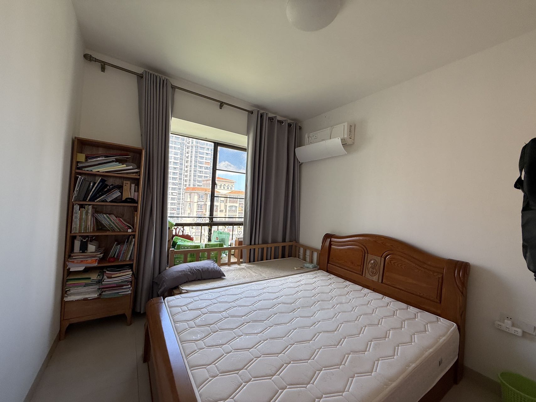 鑫生棕榈泉国际公馆  4室2厅2卫    198.0万室内图