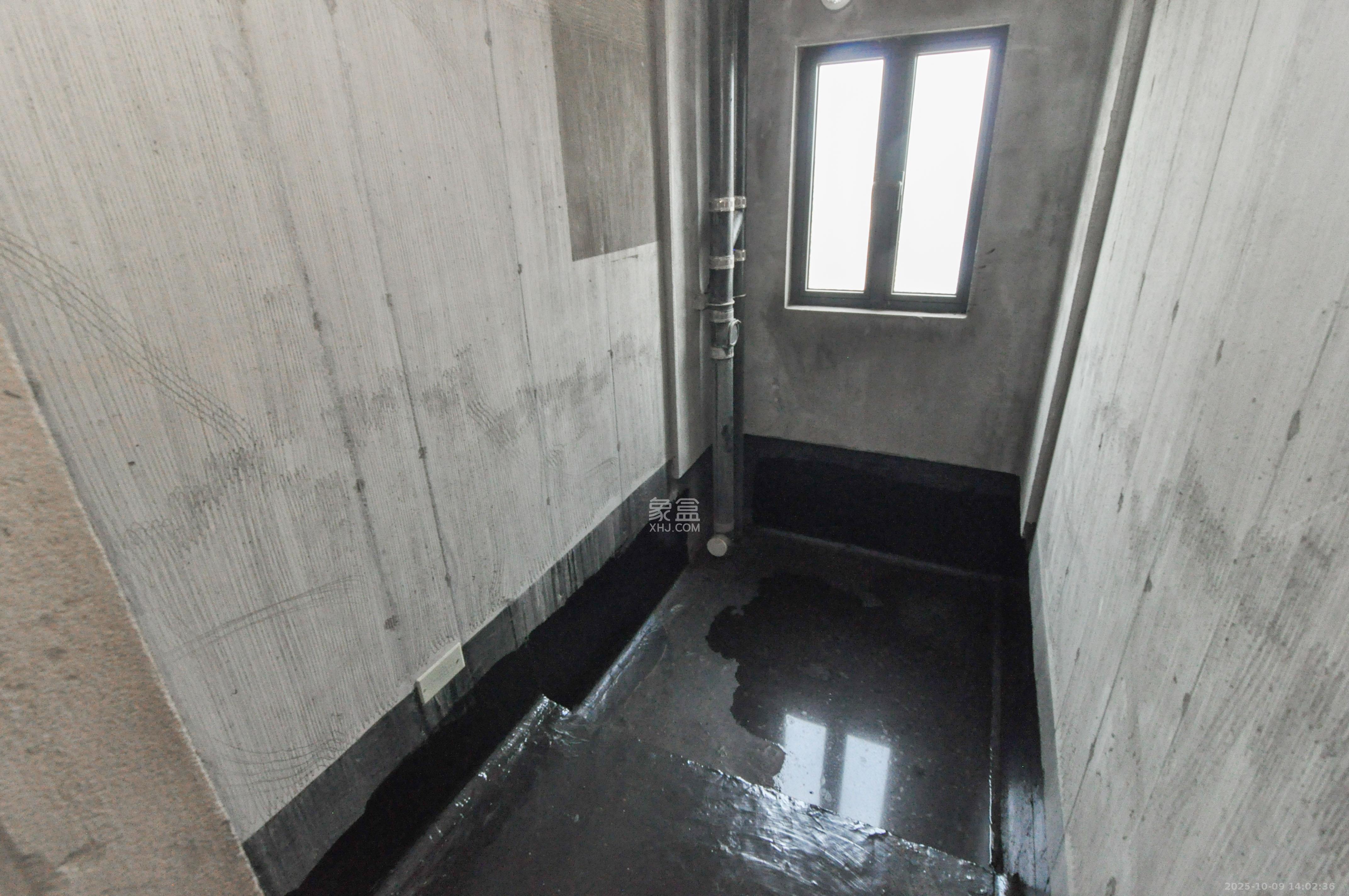 中建梅溪湖中心  4室2厅2卫    299.0万其他