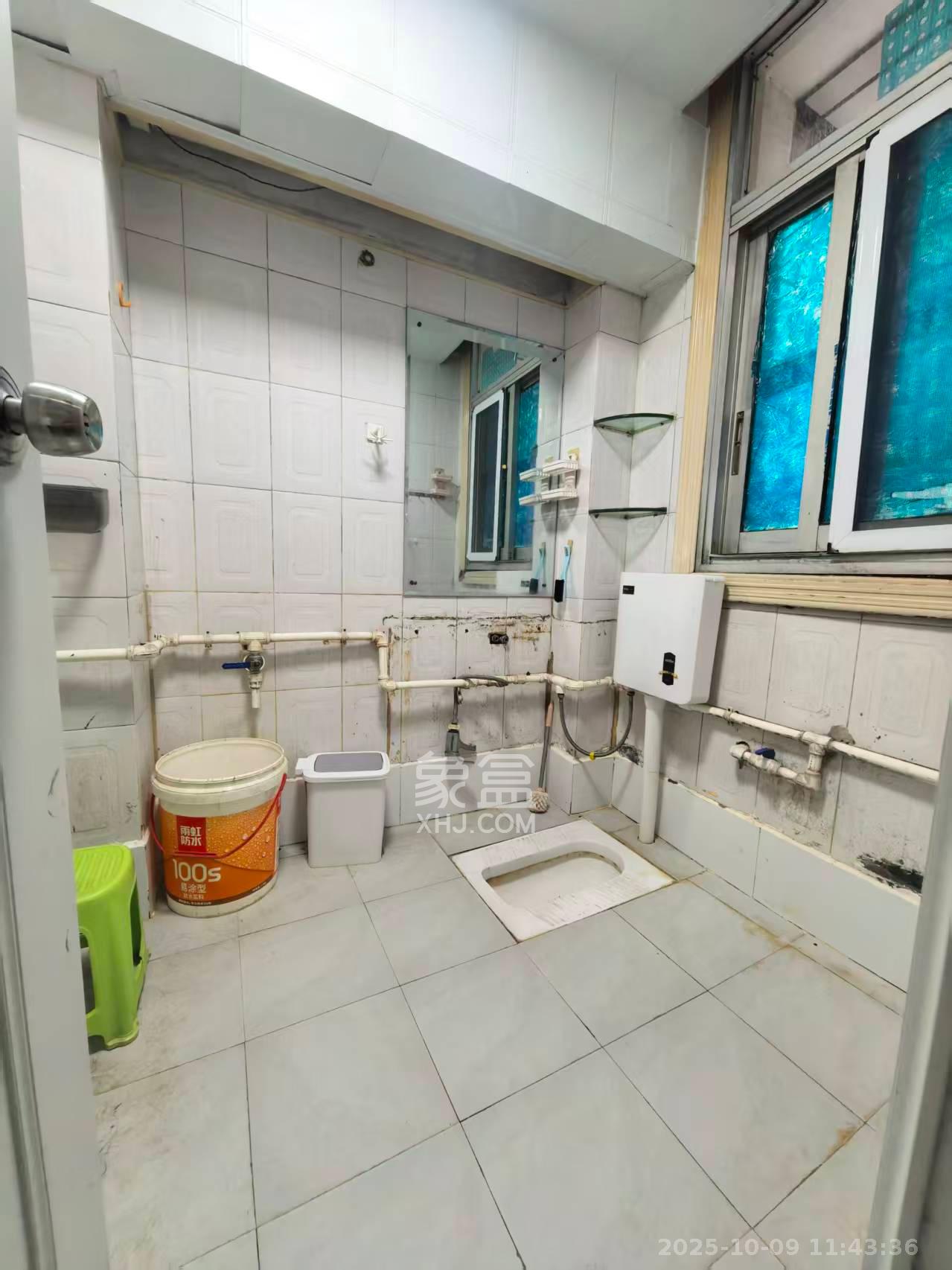 湘农桥社区 3室2厅2卫 2200.0元/月 湘农桥社区 3室2厅2卫 2200.0元/月室内图