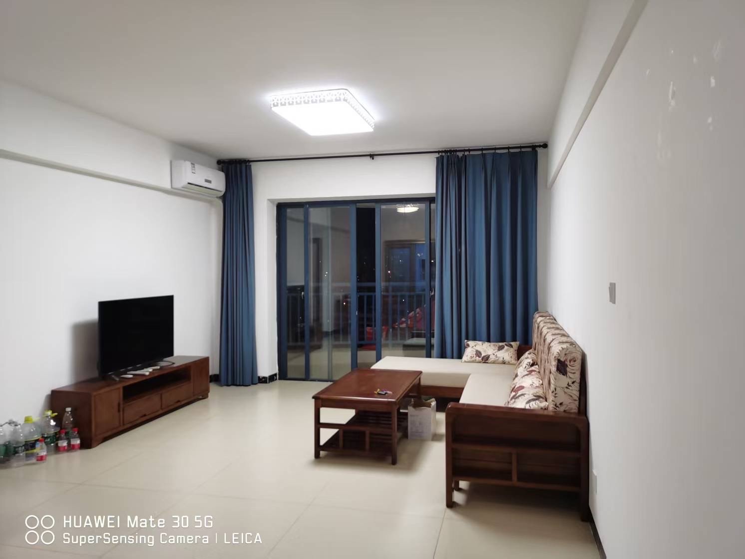 滨海贵族 2室1厅1卫 3300.0元/月 滨海贵族 2室1厅1卫 3300.0元/月室内图