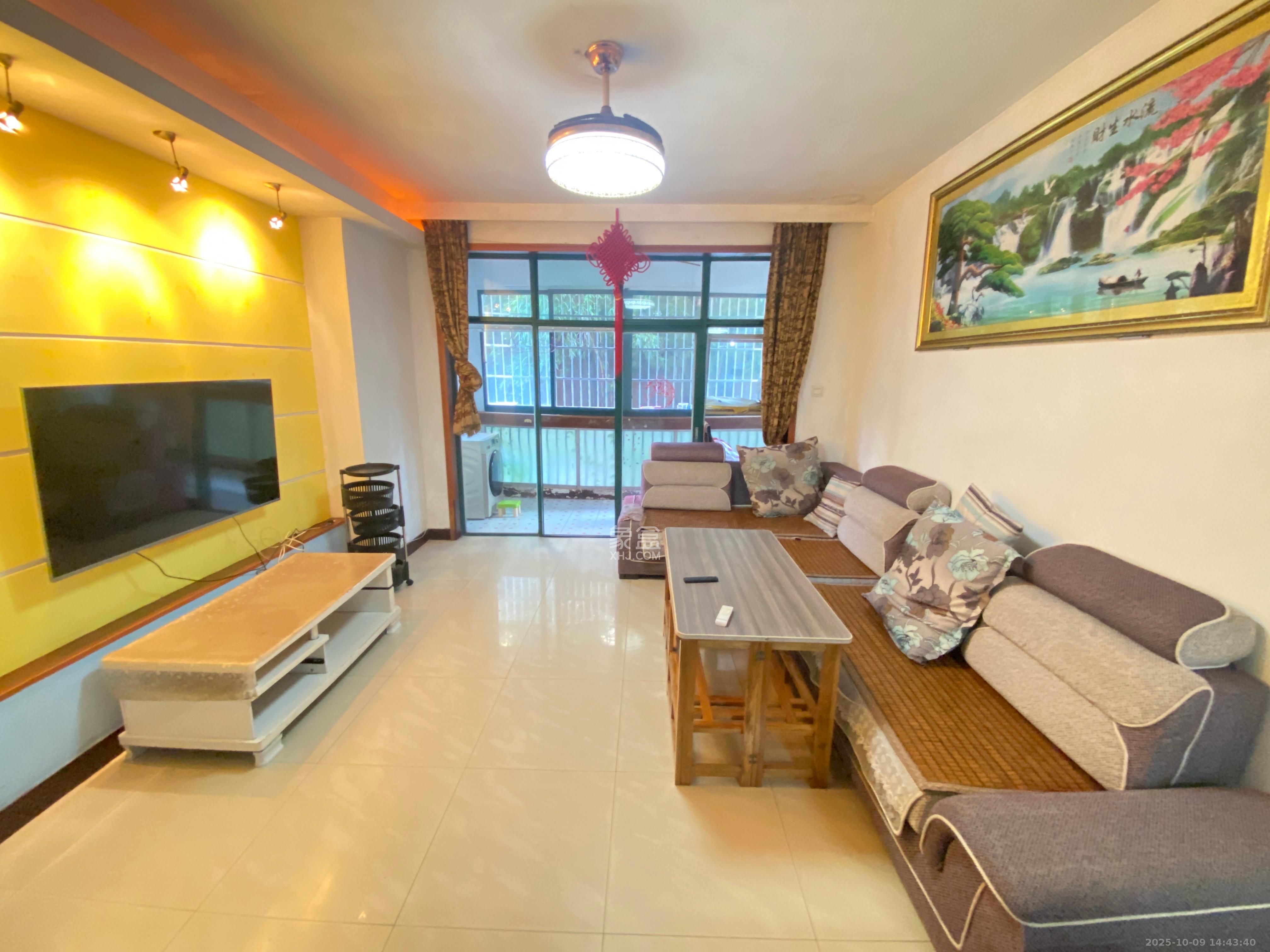 华盛家园 3室2厅2卫 2100.0元/月 华盛家园 3室2厅2卫 2100.0元/月室内图