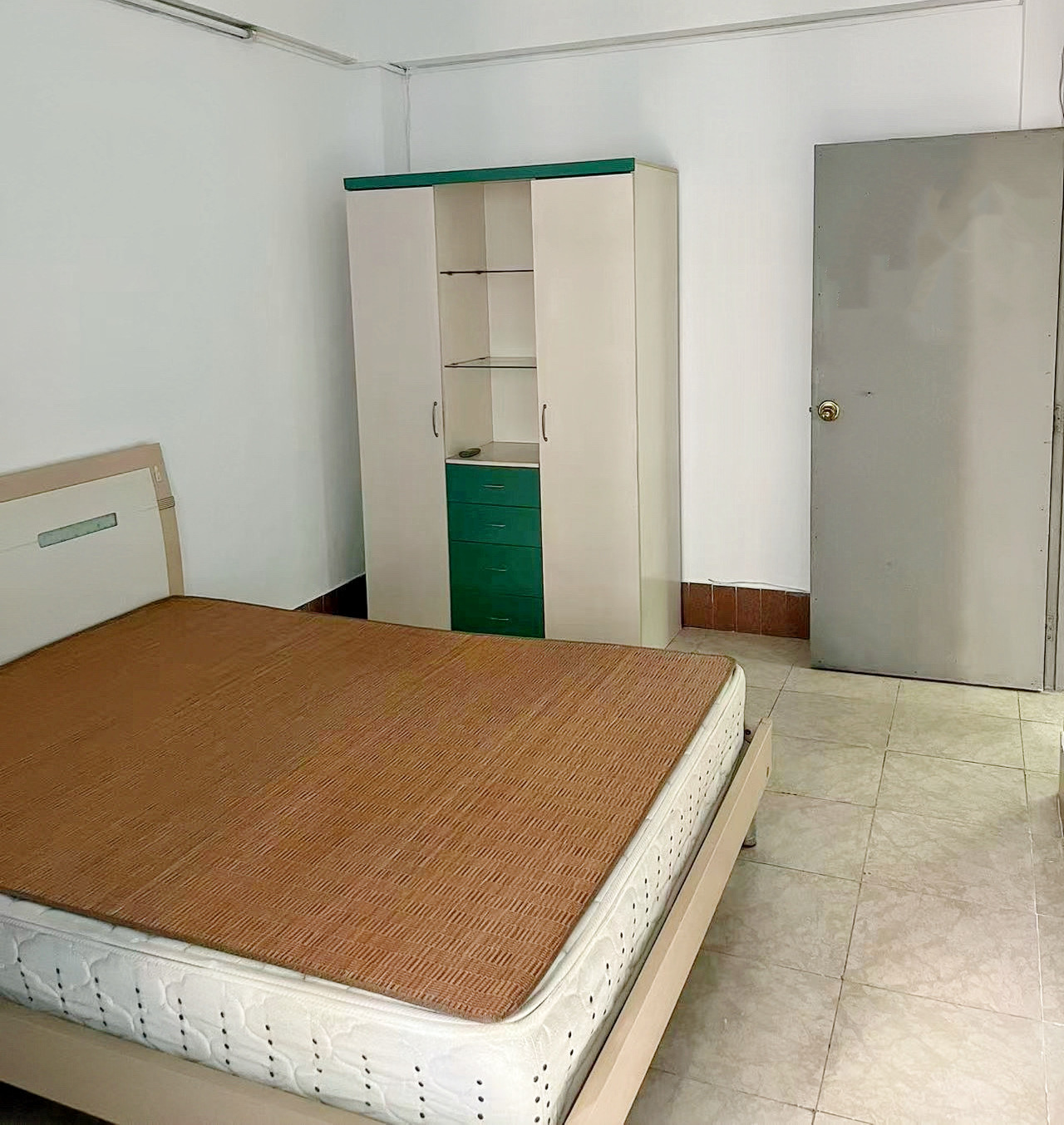 规划局宿舍(金宇路) 3室2厅2卫 2500.0元/月 规划局宿舍(金宇路) 3室2厅2卫 2500.0元/月室内图