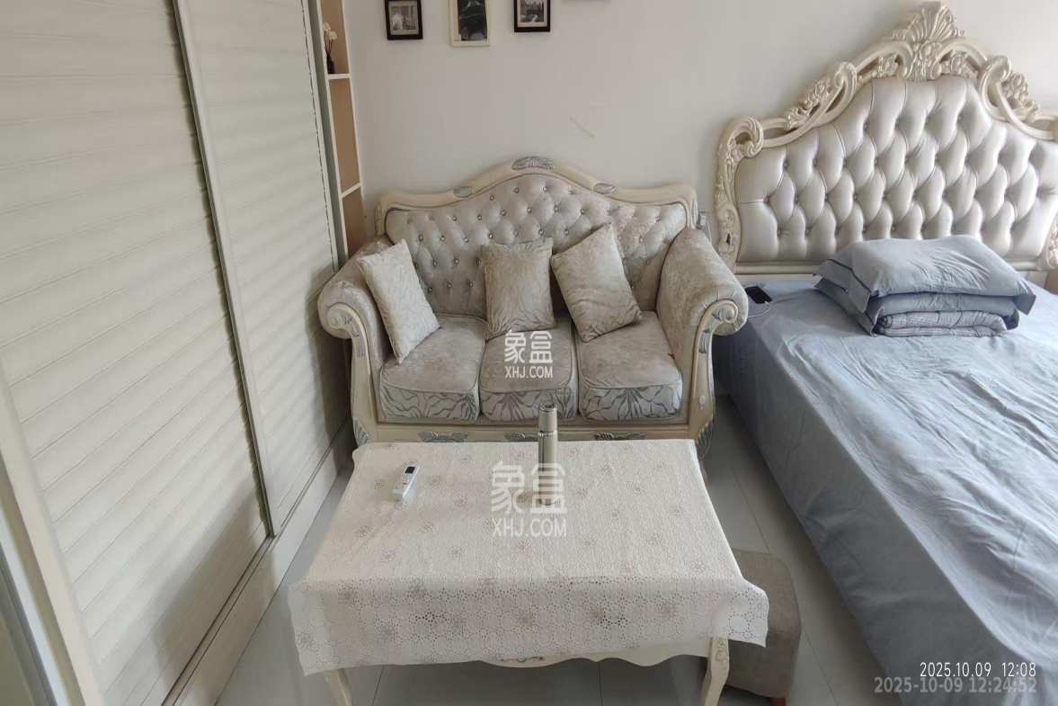 英郡年华 1室1厅1卫 1400.0元/月 英郡年华 1室1厅1卫 1400.0元/月室内图