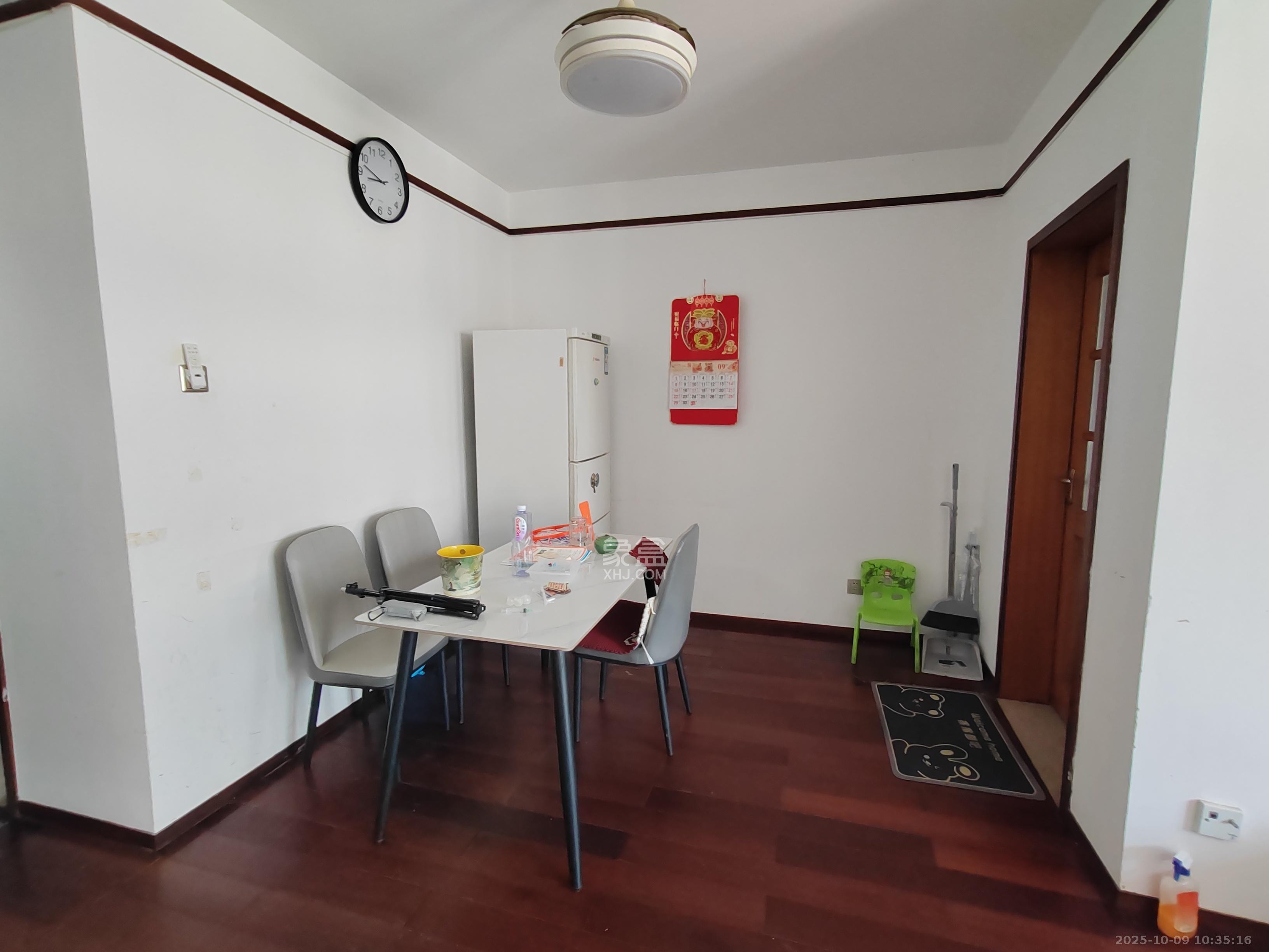 五一华府 2室2厅1卫 2700.0元/月 五一华府 2室2厅1卫 2700.0元/月室内图