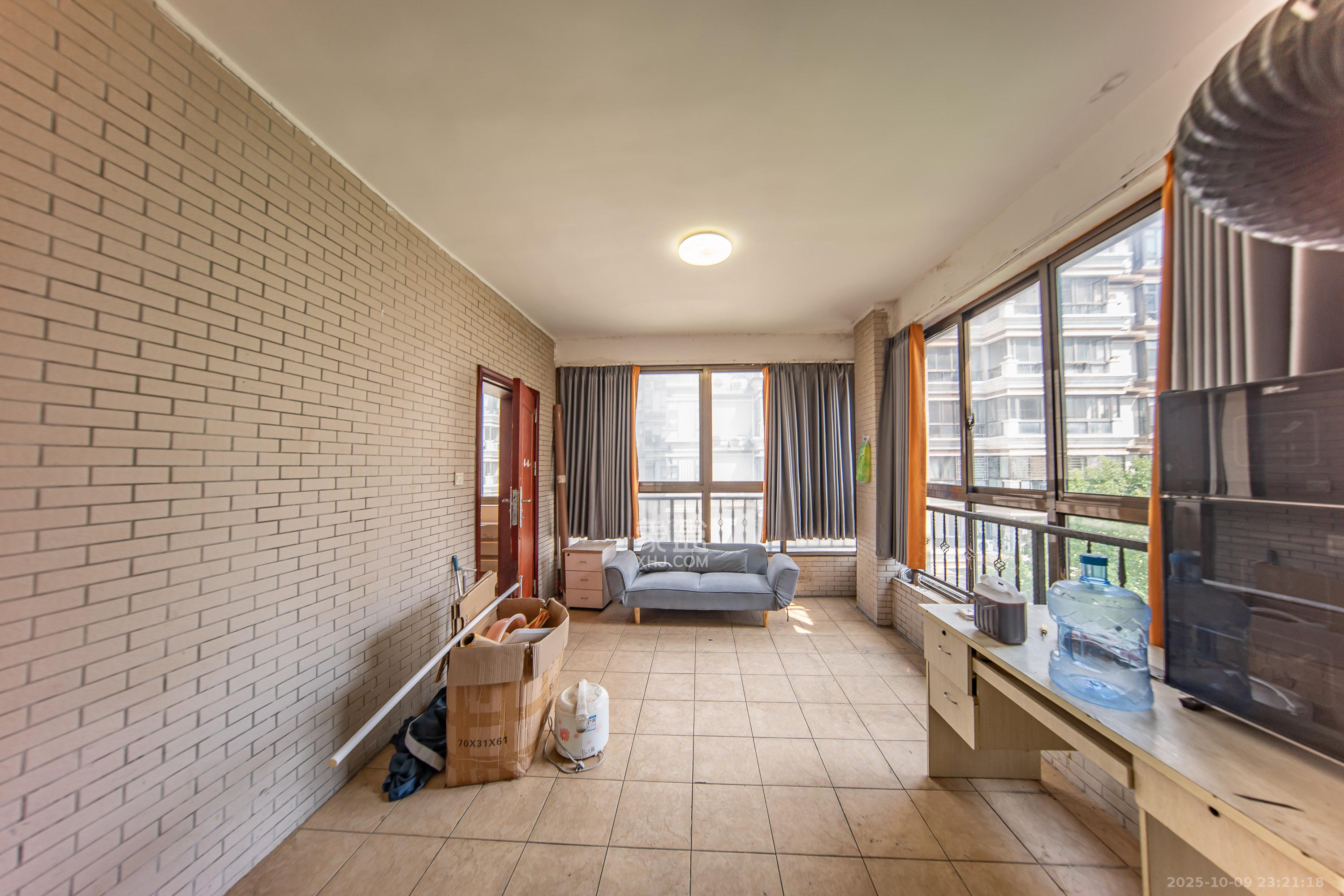 江山帝景雅典  1室2厅1卫    148.0万其他