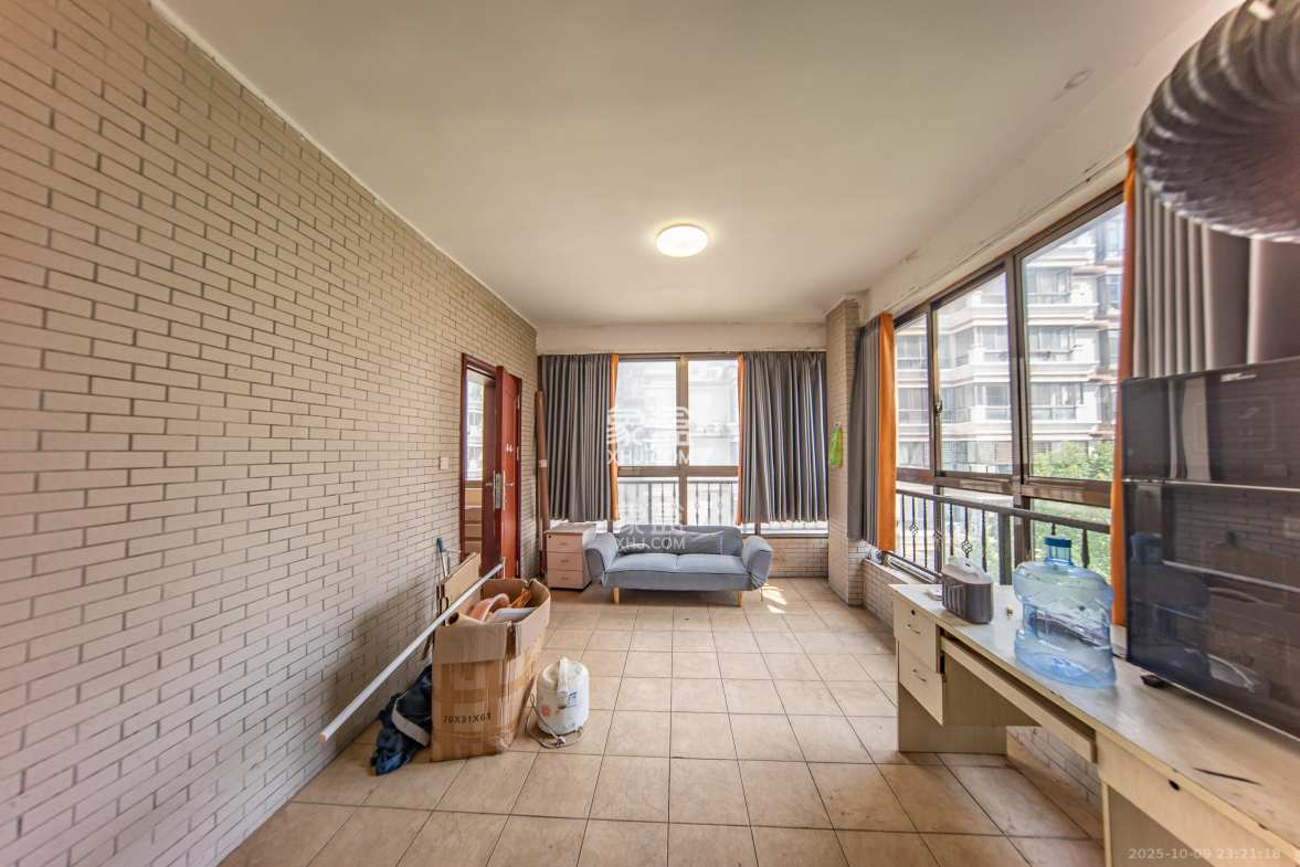 江山帝景雅典 1室2厅1卫 148.0万 江山帝景雅典 1室2厅1卫 148.0万其他