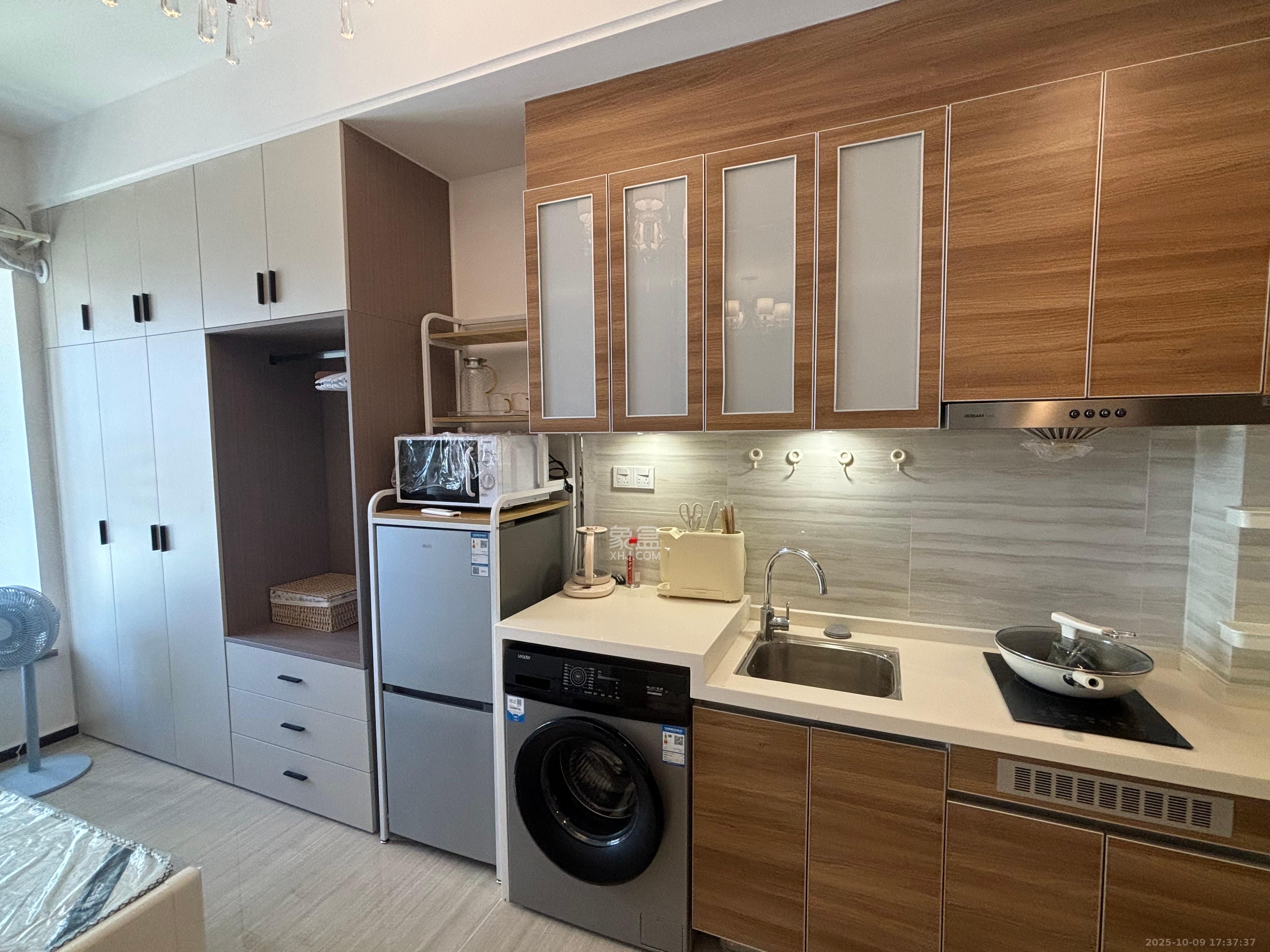 恒大时代广场  1室1厅1卫    1100.0元/月室内图