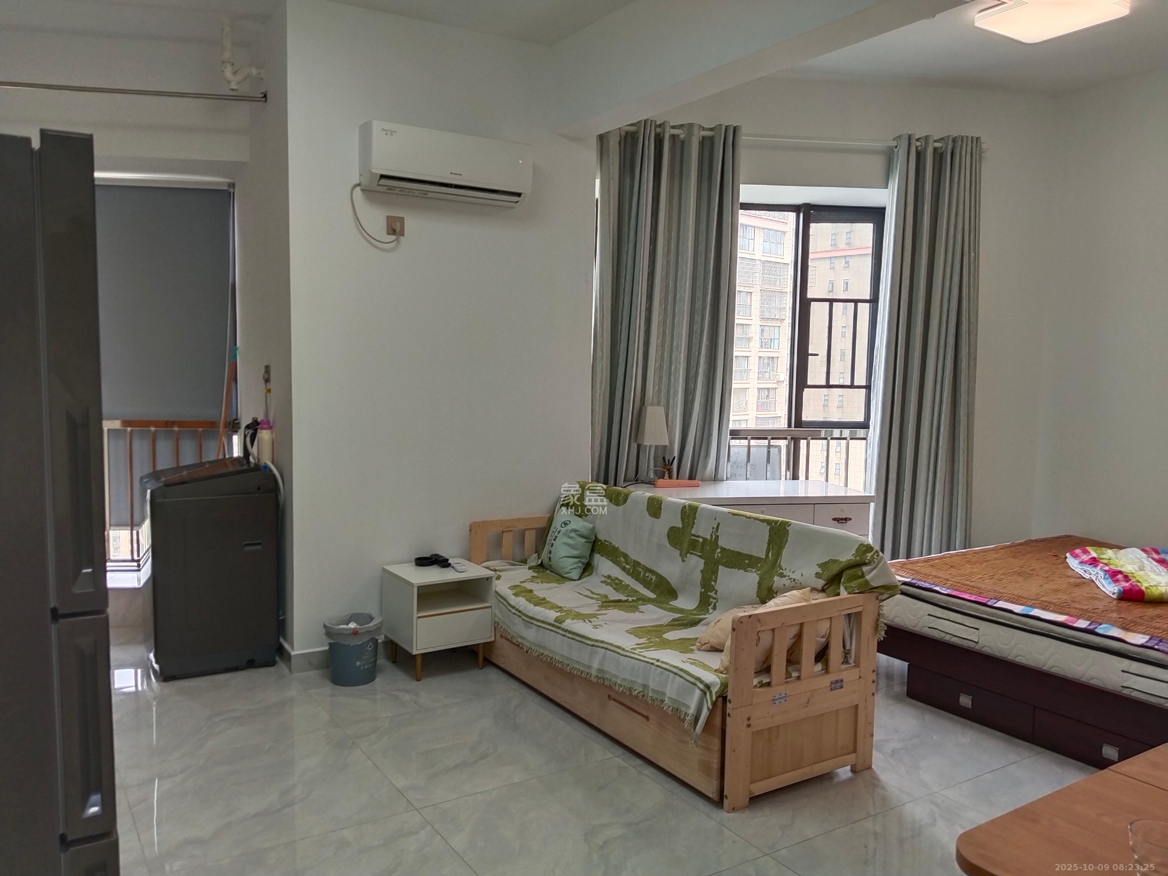 文景领秀  2室2厅1卫    2000.0元/月室内图