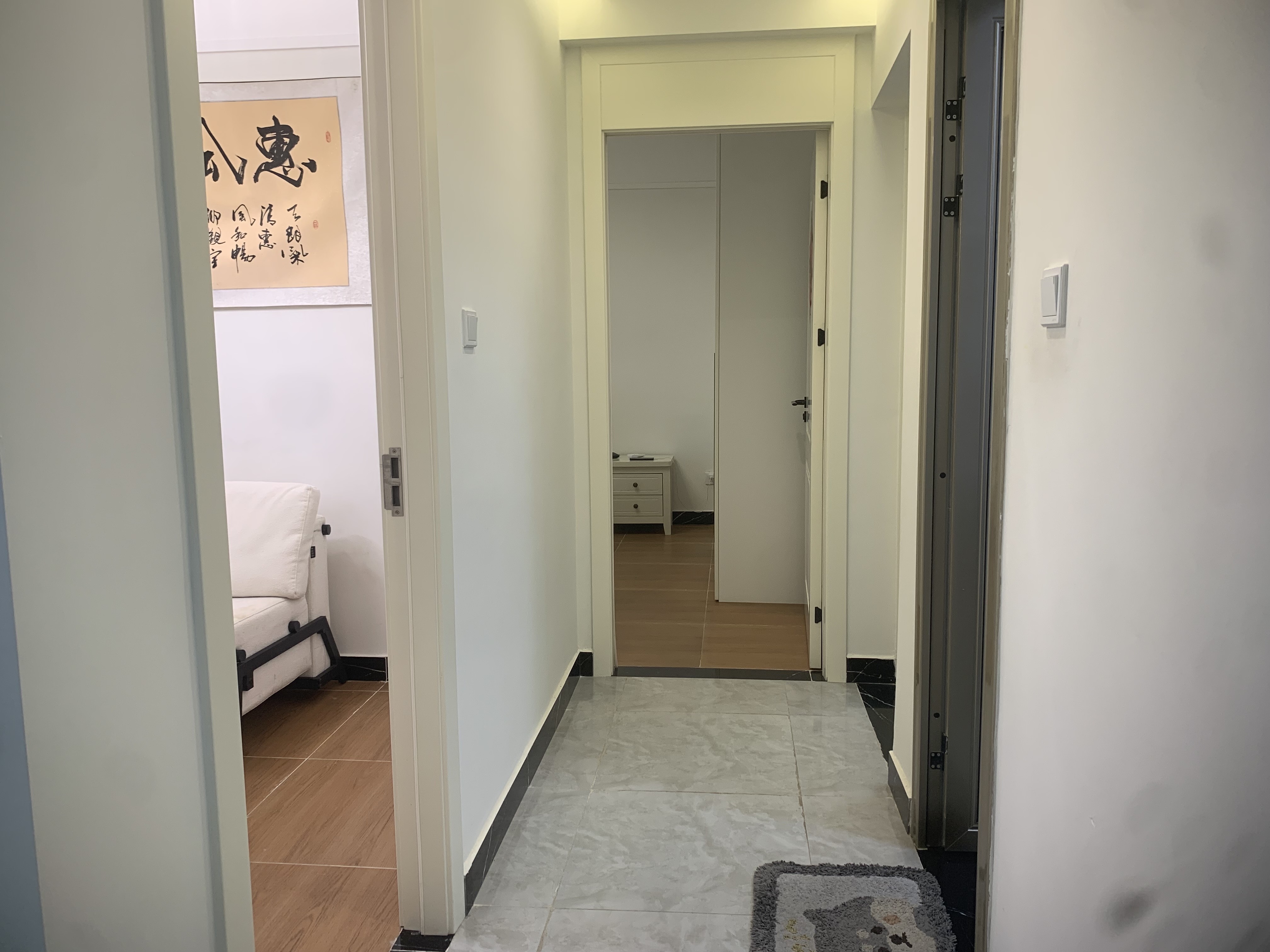 坡博家园四区  3室2厅1卫    3300.0元/月室内图
