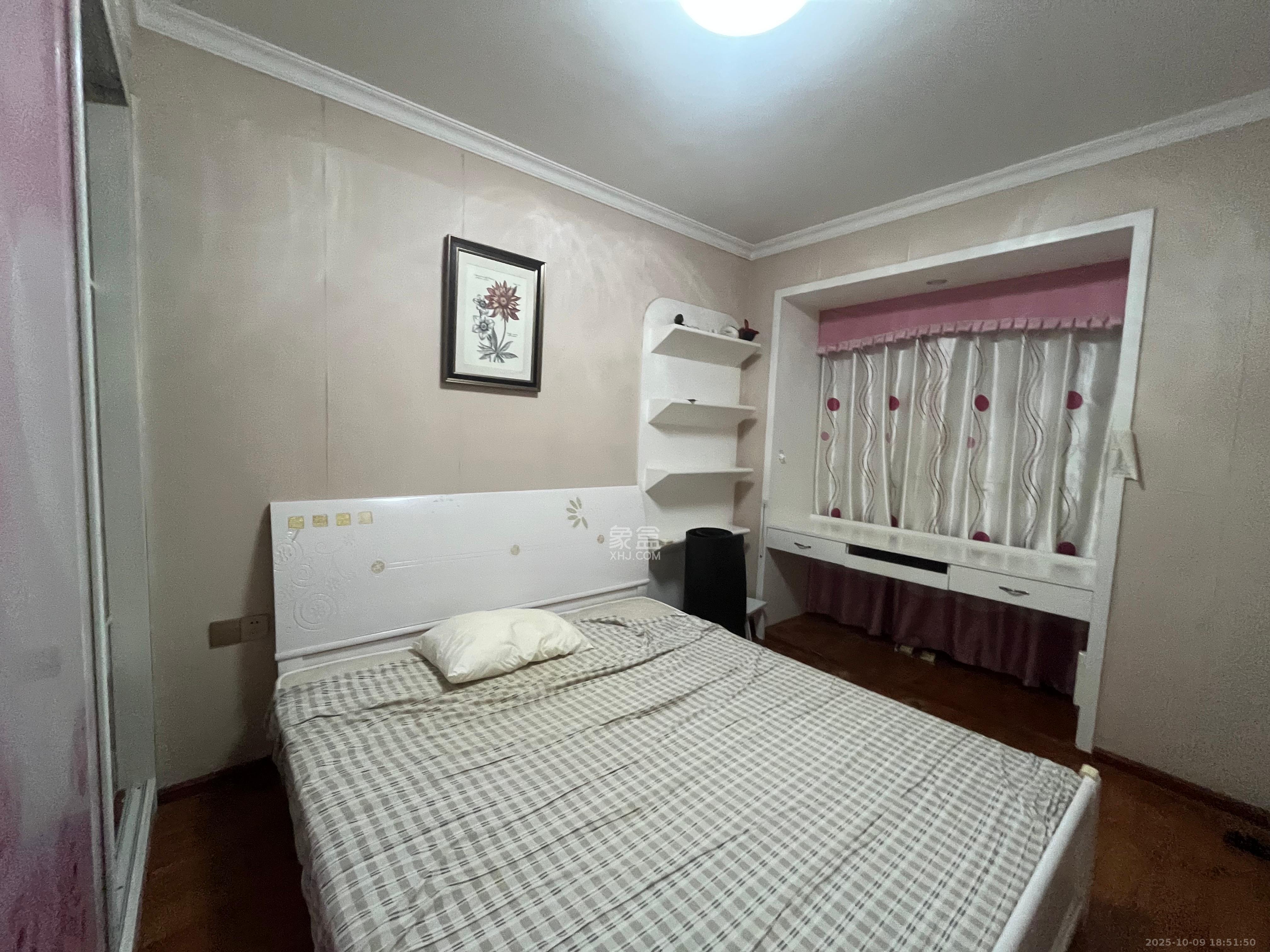 保利花园 3室2厅2卫 2600.0元/月 保利花园 3室2厅2卫 2600.0元/月室内图