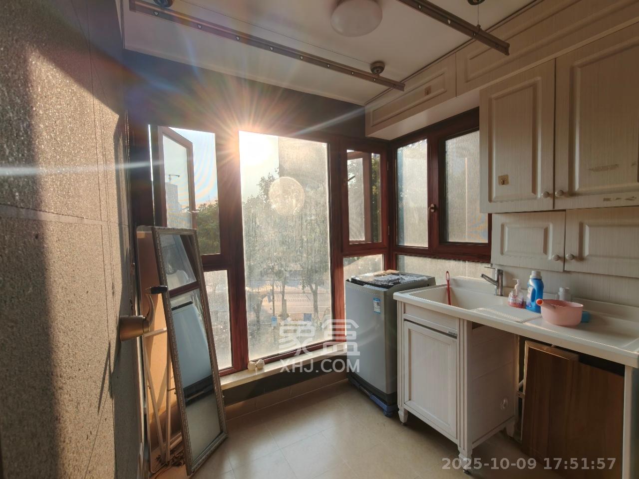 万科金域蓝湾 3室2厅2卫 2900.0元/月 万科金域蓝湾 3室2厅2卫 2900.0元/月室内图