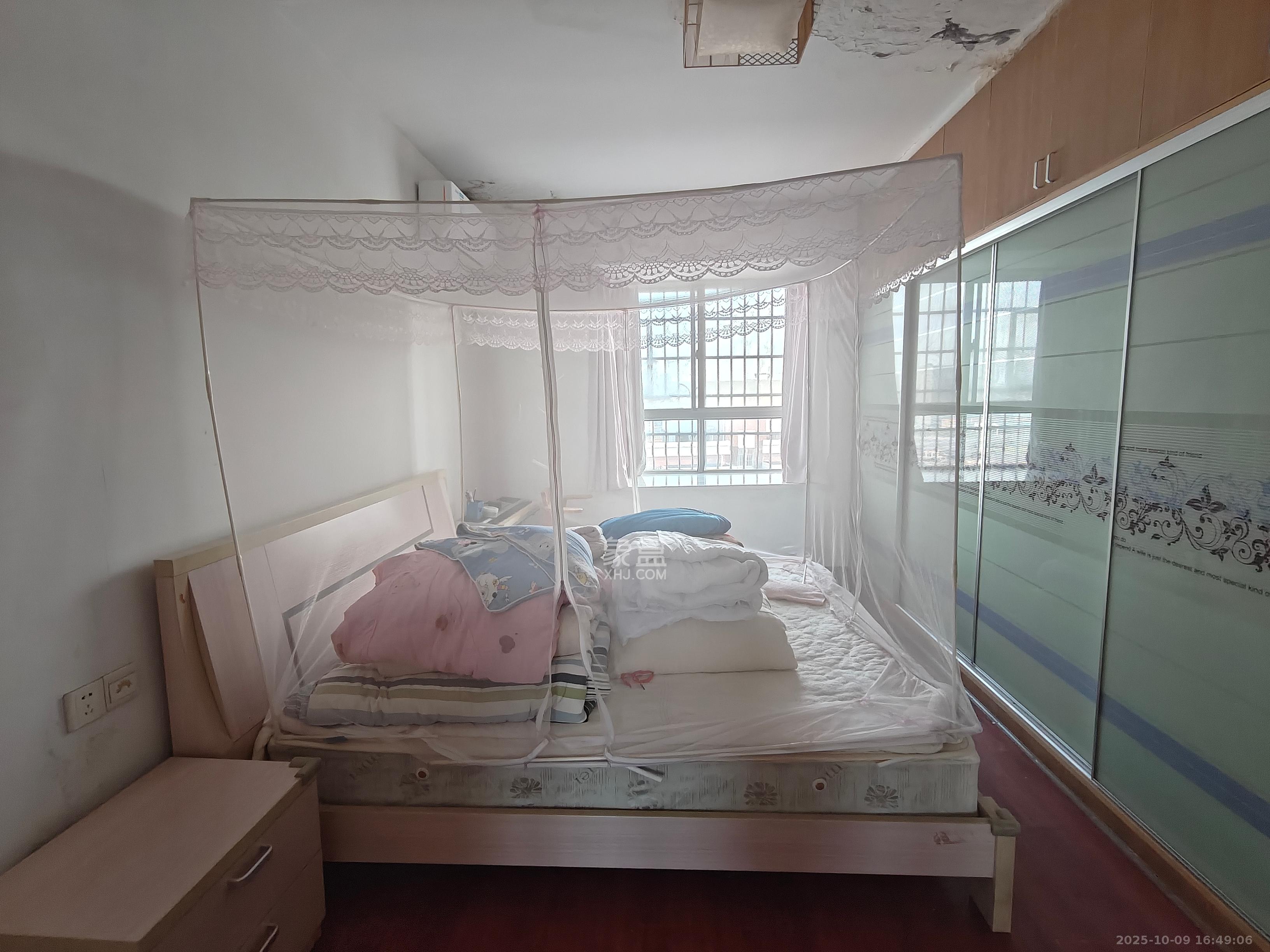 湘楚家园 3室2厅2卫 1700.0元/月 湘楚家园 3室2厅2卫 1700.0元/月室内图