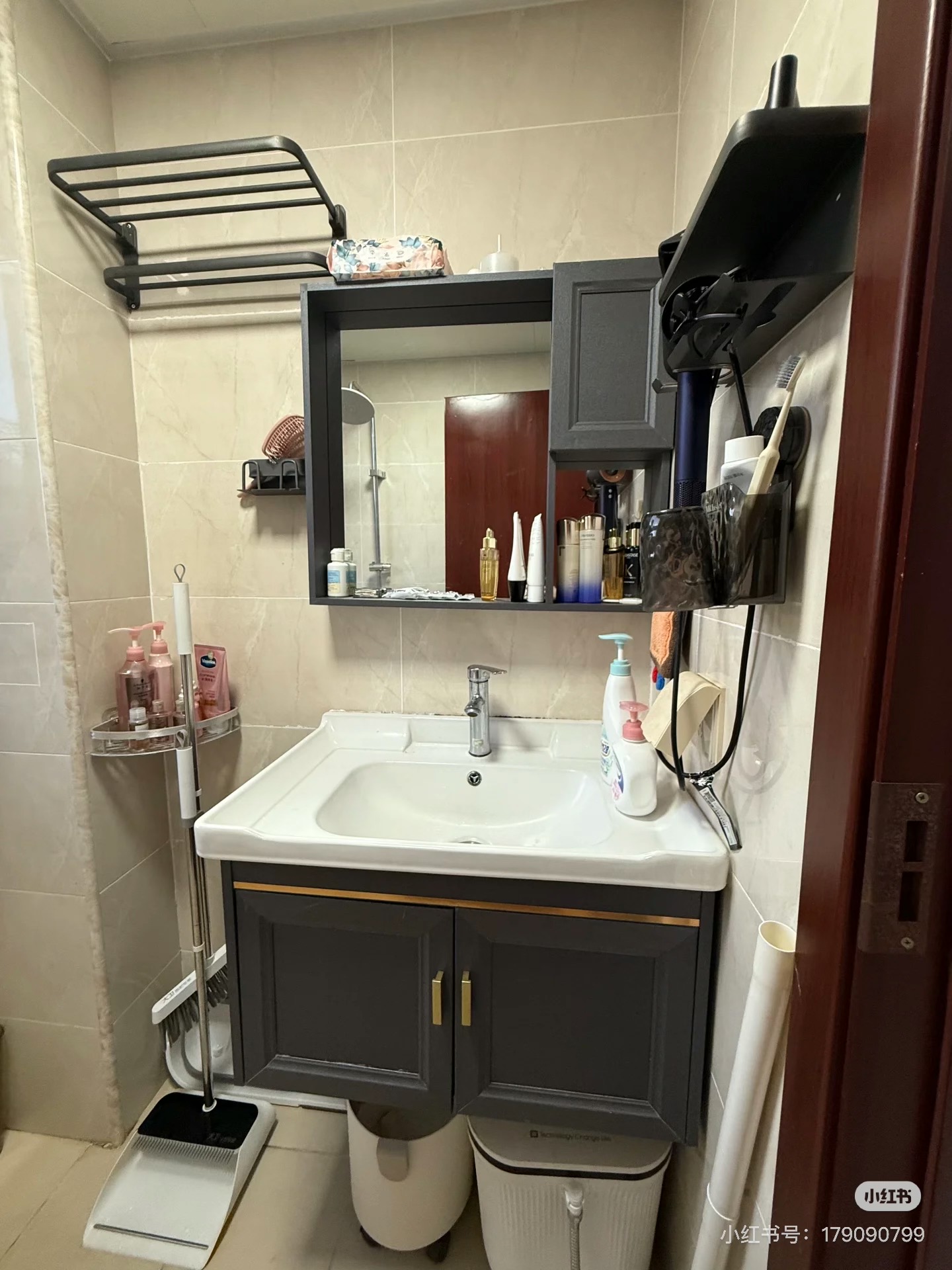 龙昆雅苑（中交·龙昆雅苑）  2室2厅1卫    2700.0元/月室内图