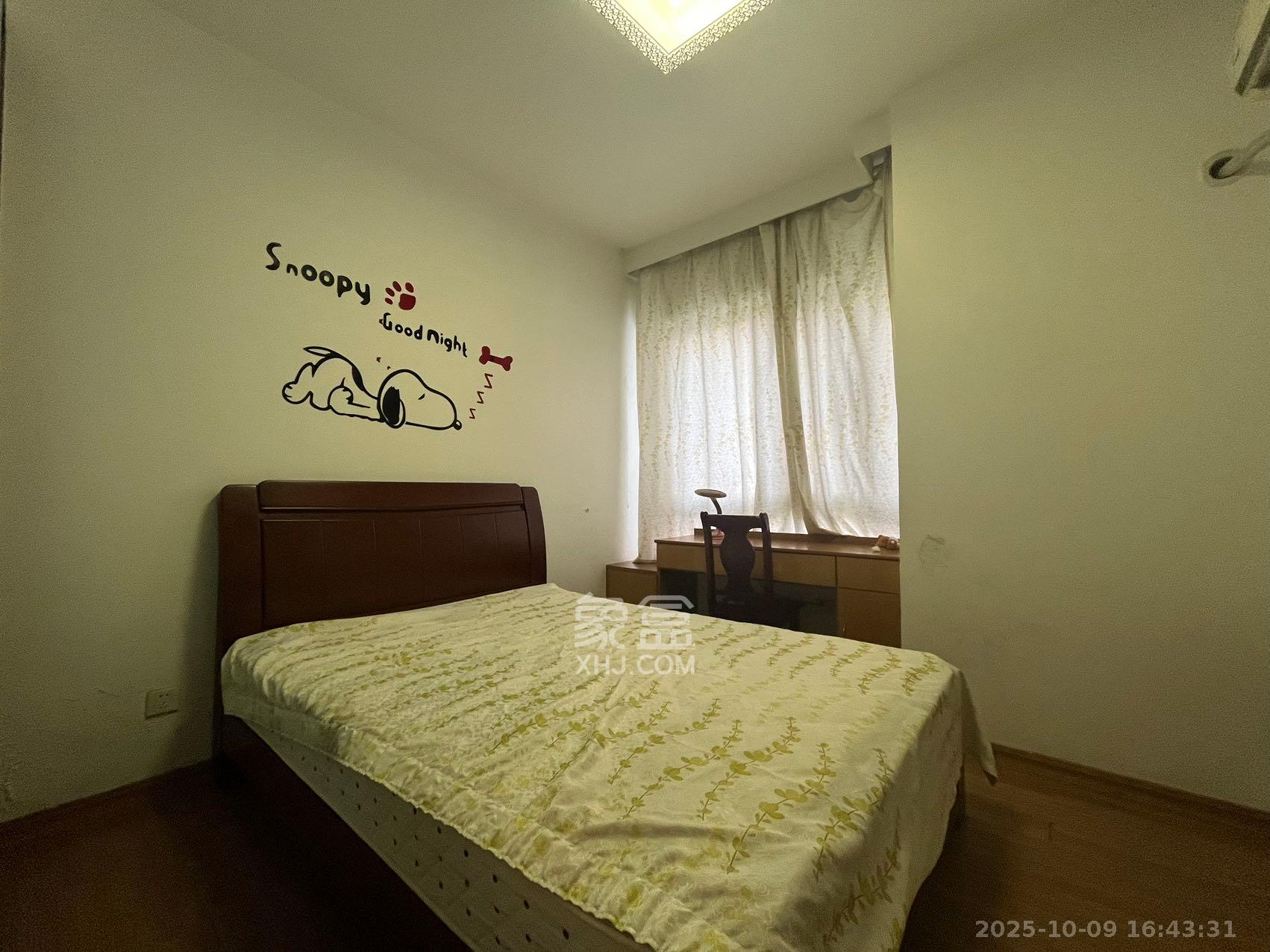 楚天馨苑 3室2厅1卫 1700.0元/月 楚天馨苑 3室2厅1卫 1700.0元/月室内图