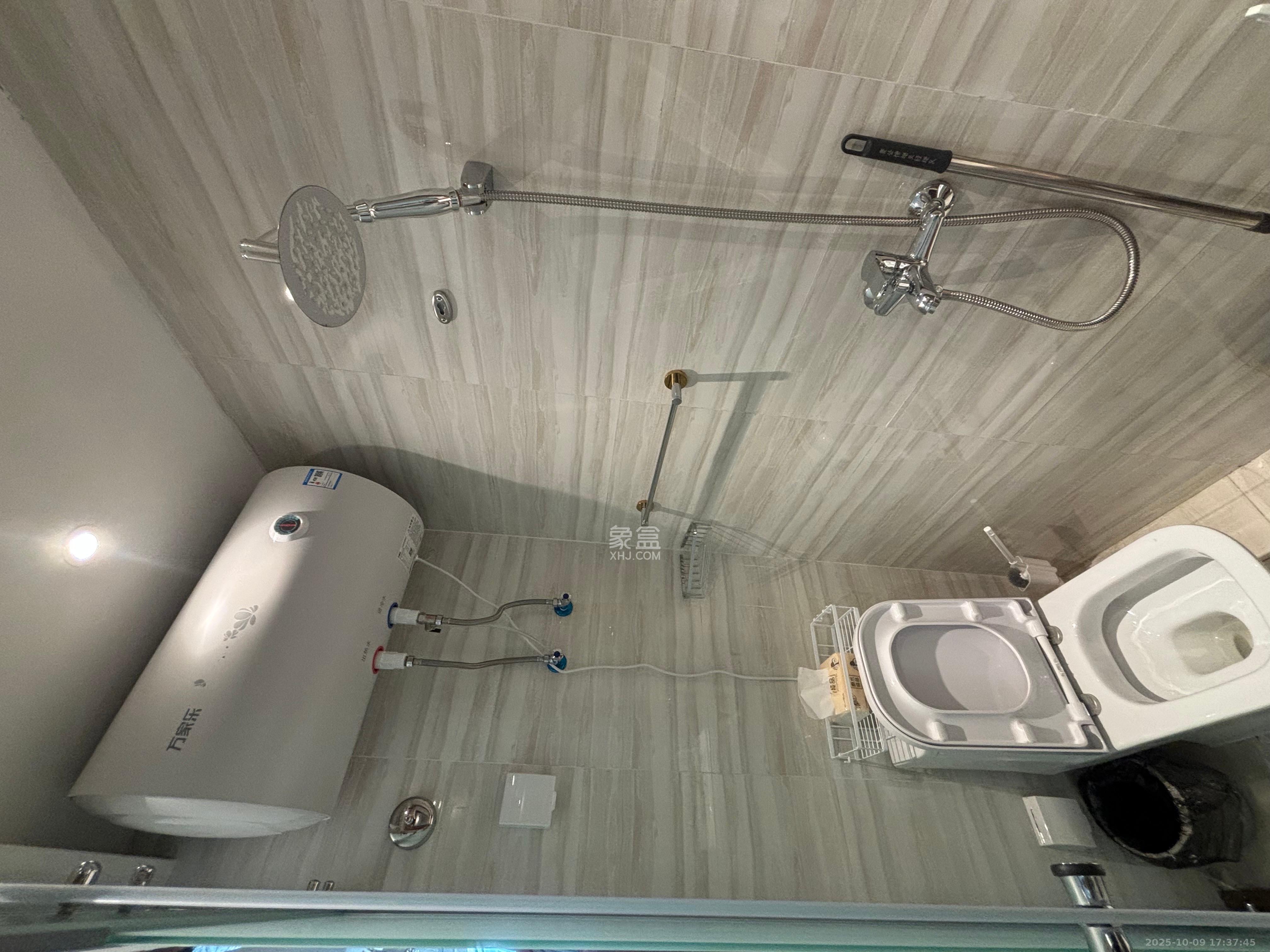 恒大时代广场  1室1厅1卫    1100.0元/月室内图