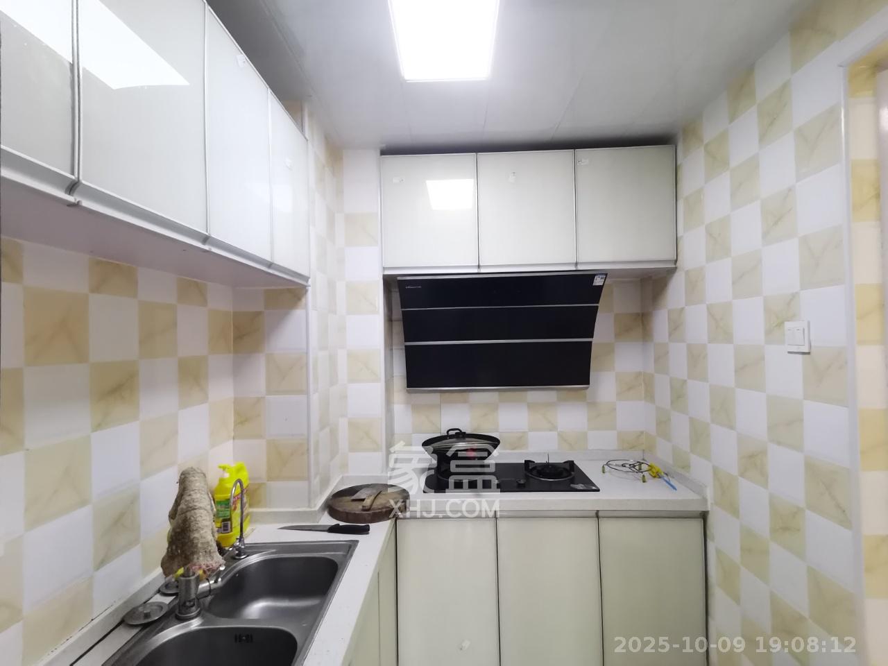 中建芙蓉嘉苑  2室1厅1卫    1600.0元/月室内图