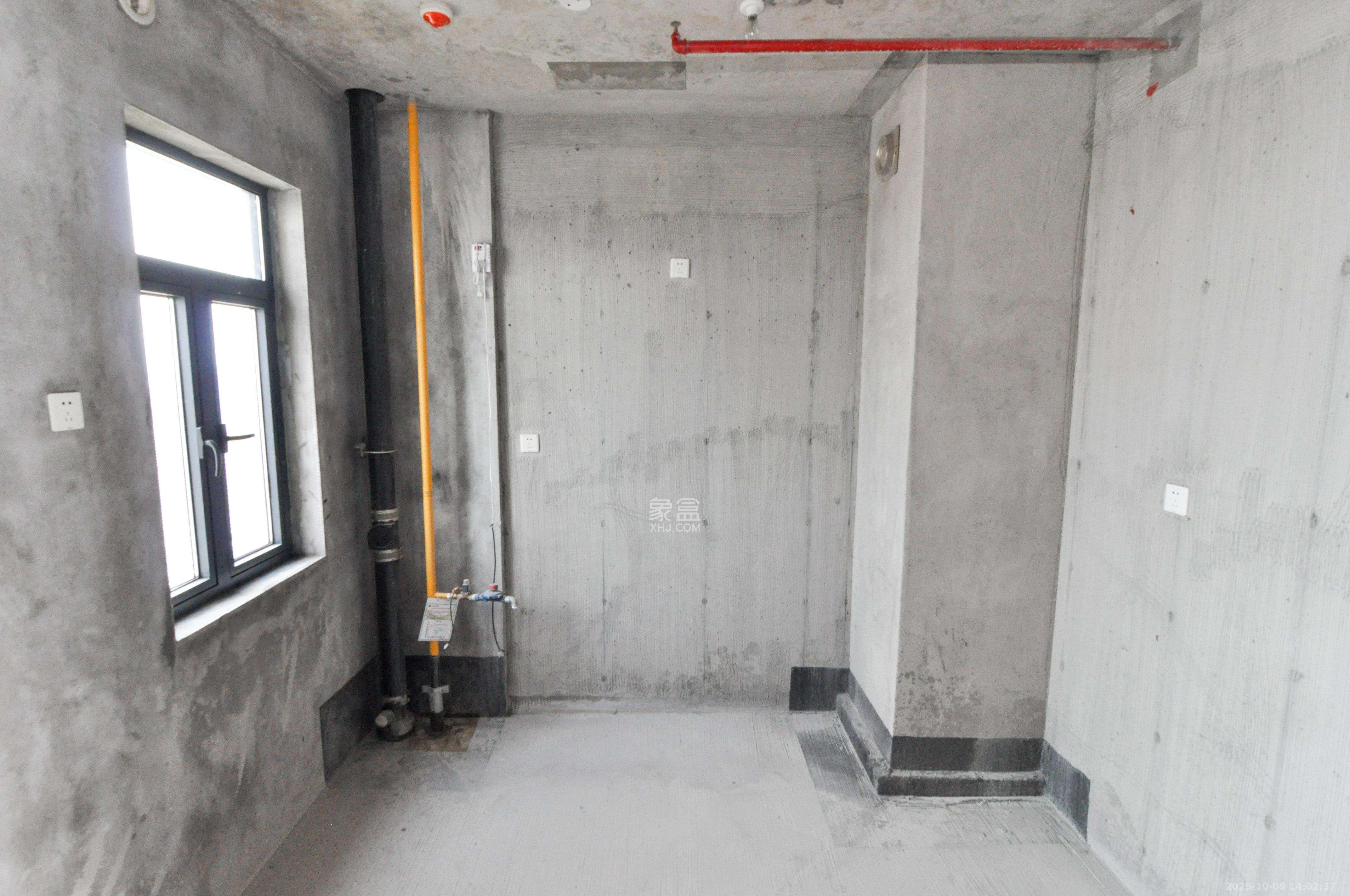 中建梅溪湖中心  4室2厅2卫    299.0万其他