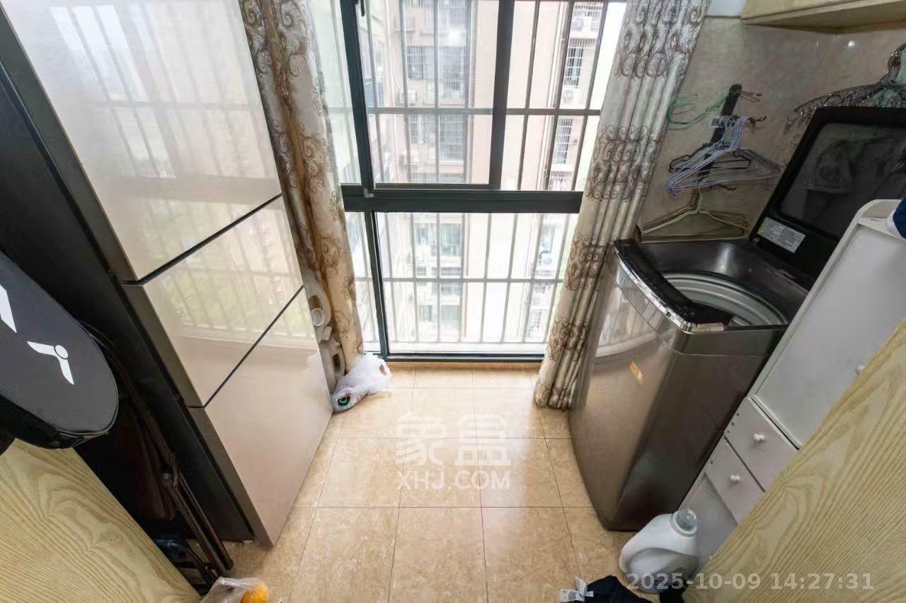 鑫科明珠  2室2厅1卫    2200.0元/月室内图