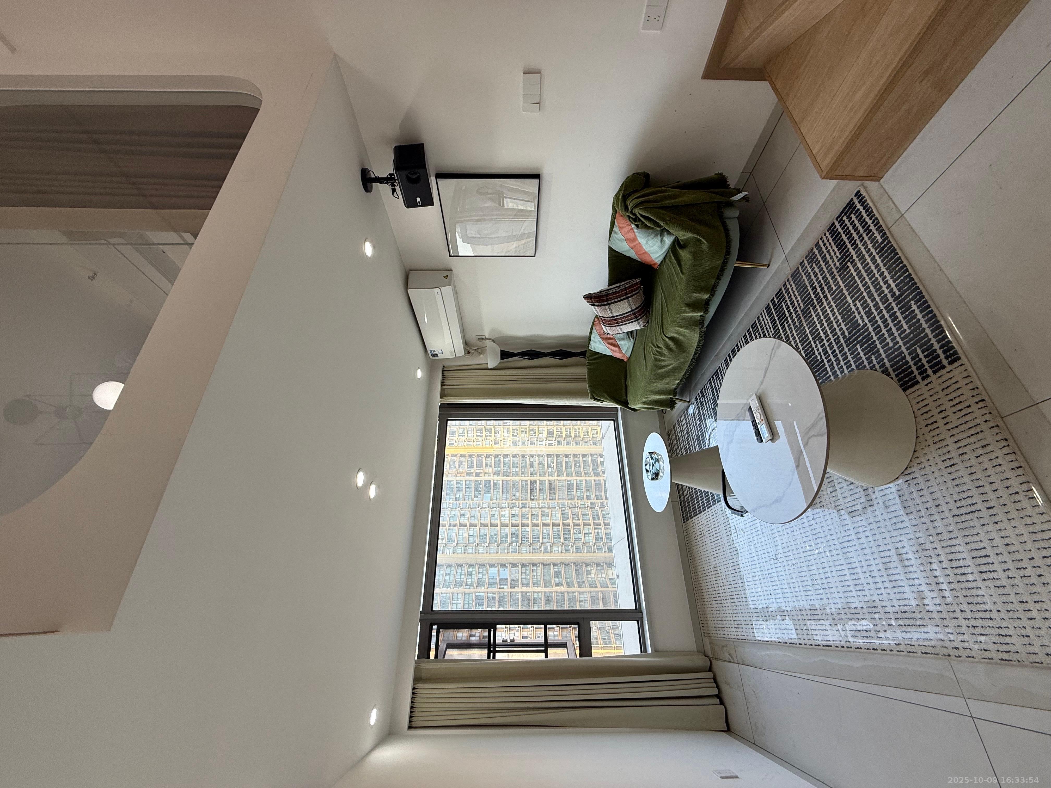 保利天禧EF区  2室1厅1卫    2800.0元/月室内图