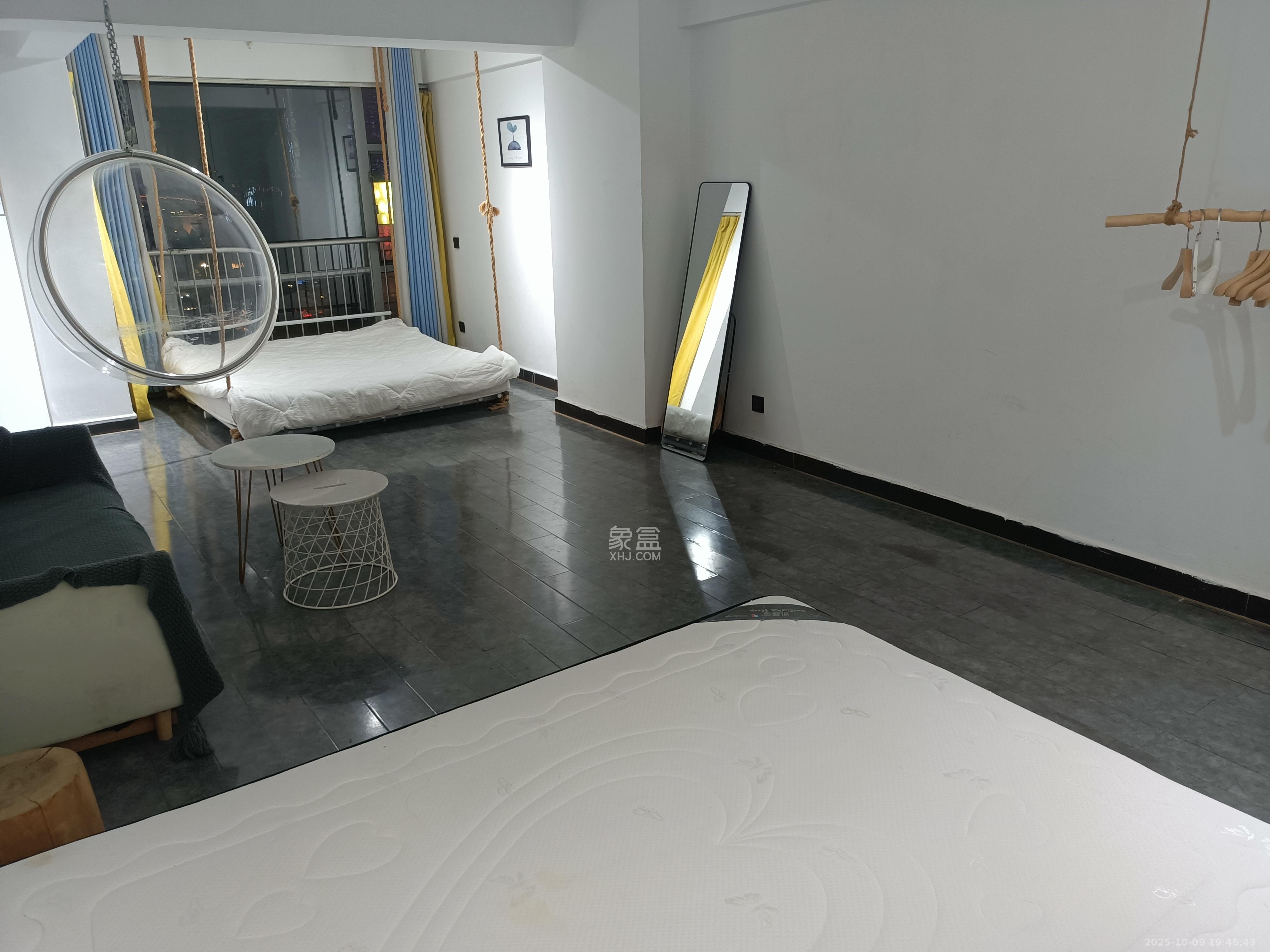 BOBO国际 1室1厅1卫 1800.0元/月 BOBO国际 1室1厅1卫 1800.0元/月室内图