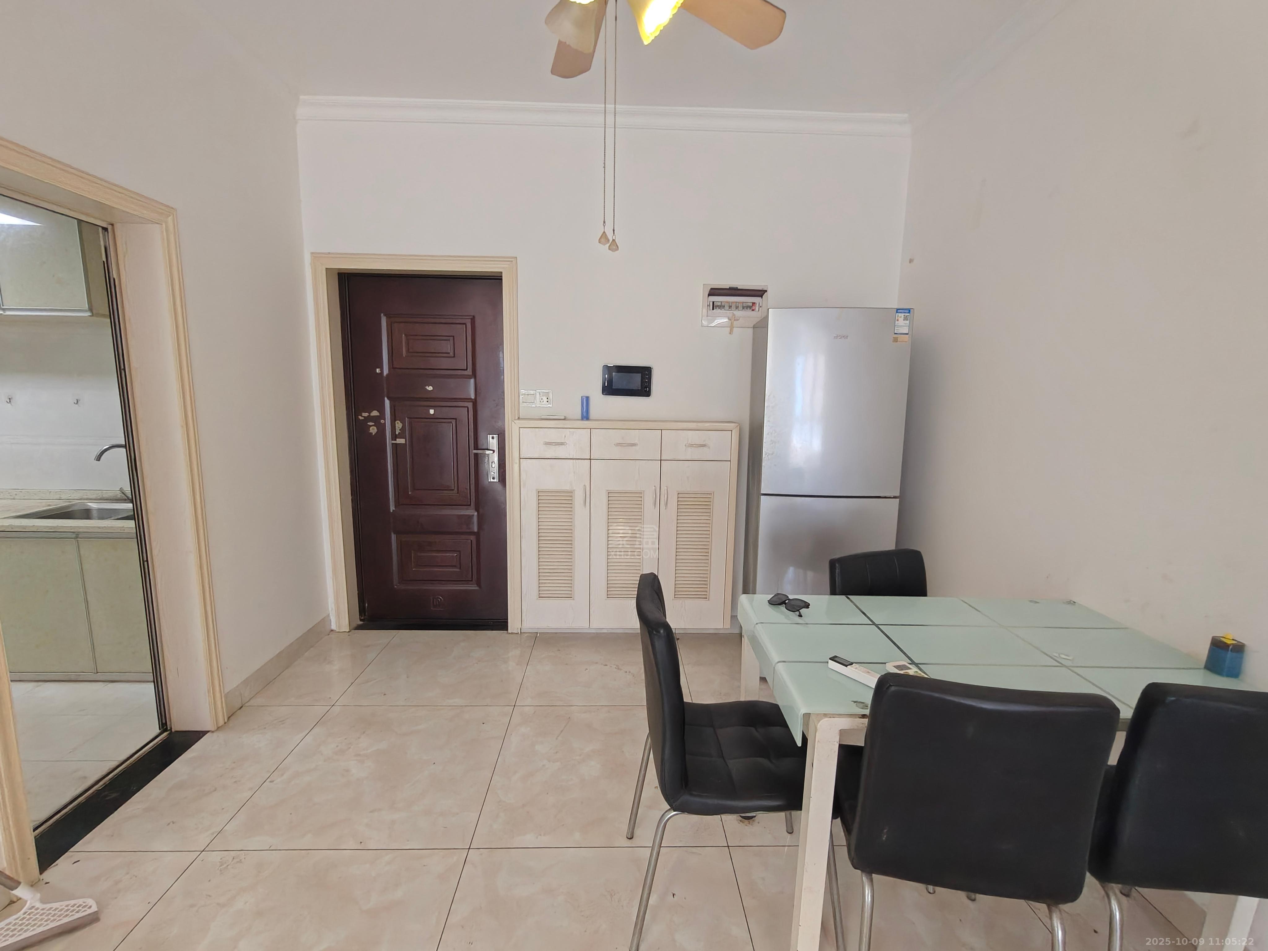 栗雨香堤 2室1厅1卫 1500.0元/月 栗雨香堤 2室1厅1卫 1500.0元/月室内图